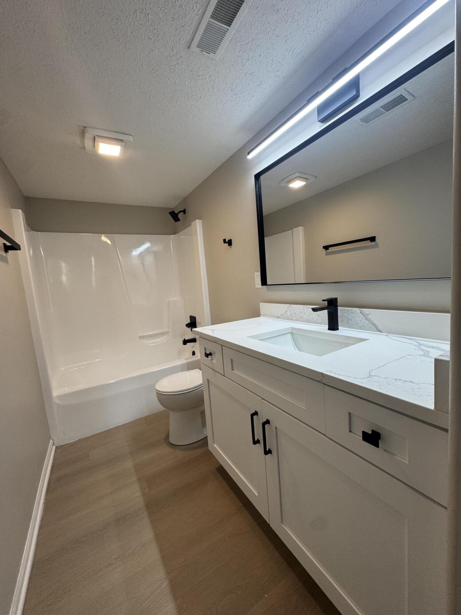 7396 Kestrel Street, Hobart, IN 46342; Image #13