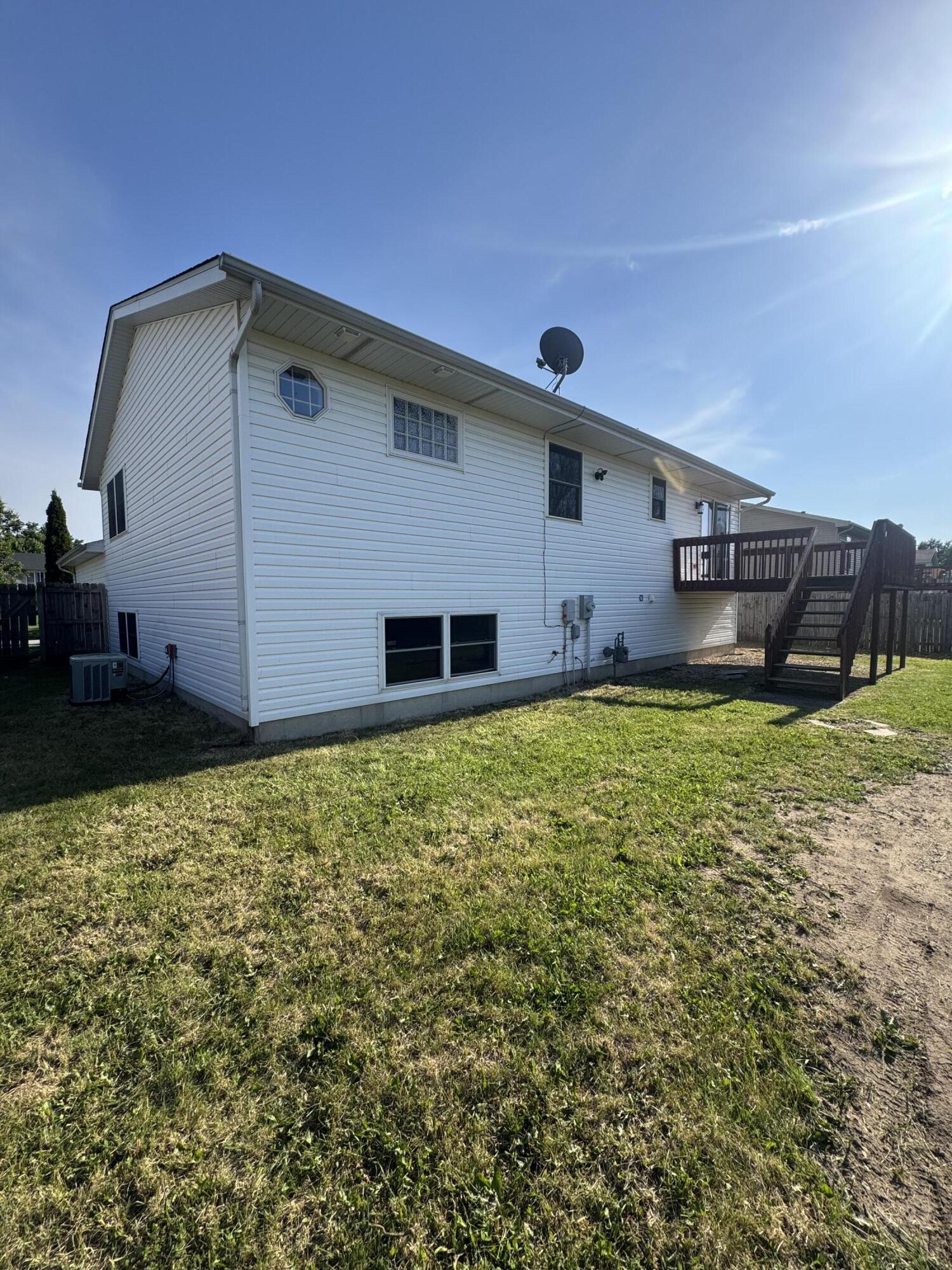 7396 Kestrel Street, Hobart, IN 46342; Image #16