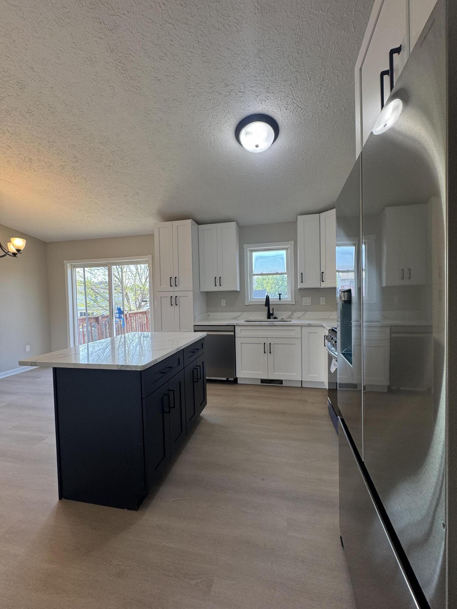 7396 Kestrel Street, Hobart, IN 46342; Image #6