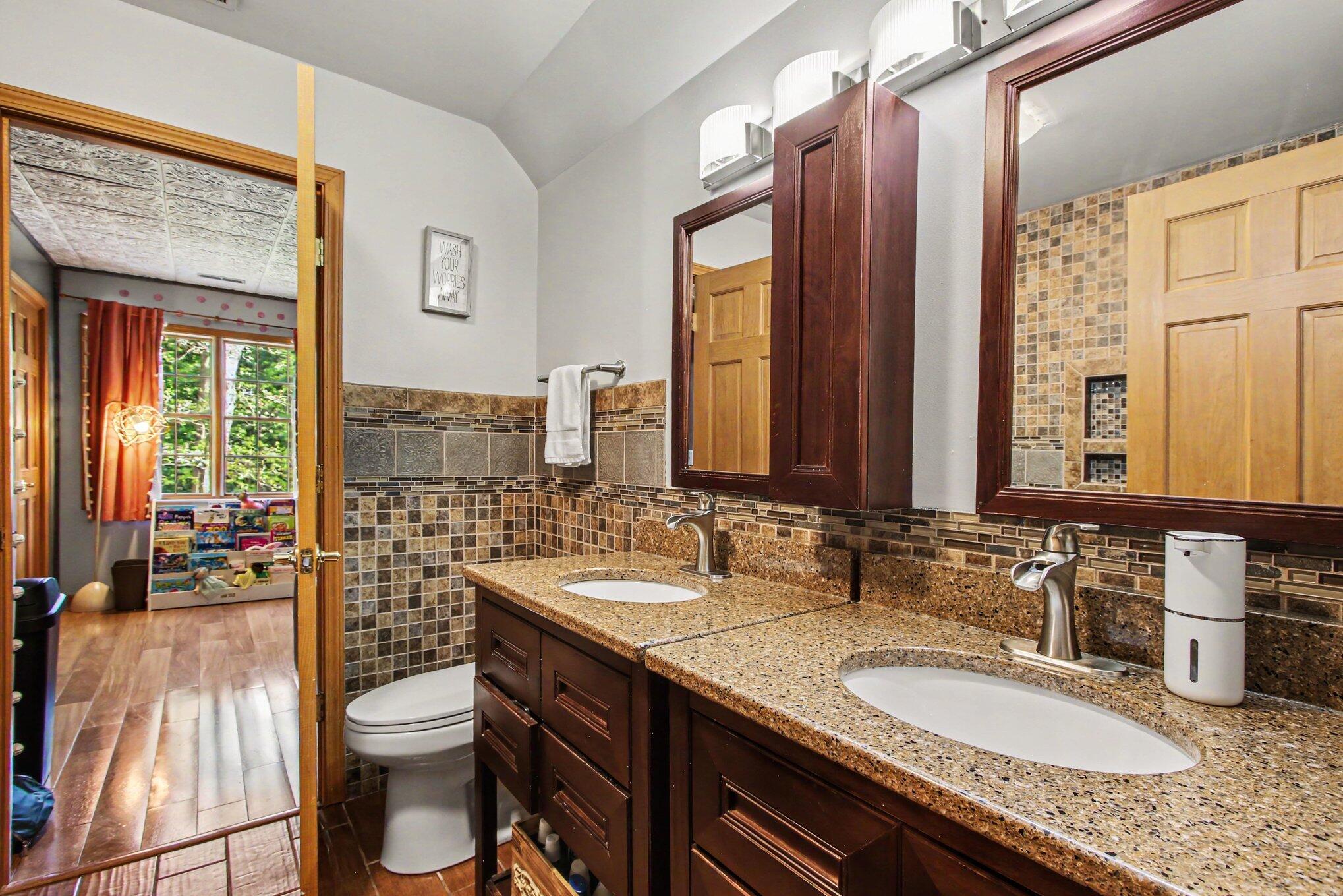 347 E Murray Road, La Porte, IN 46350; Image #35