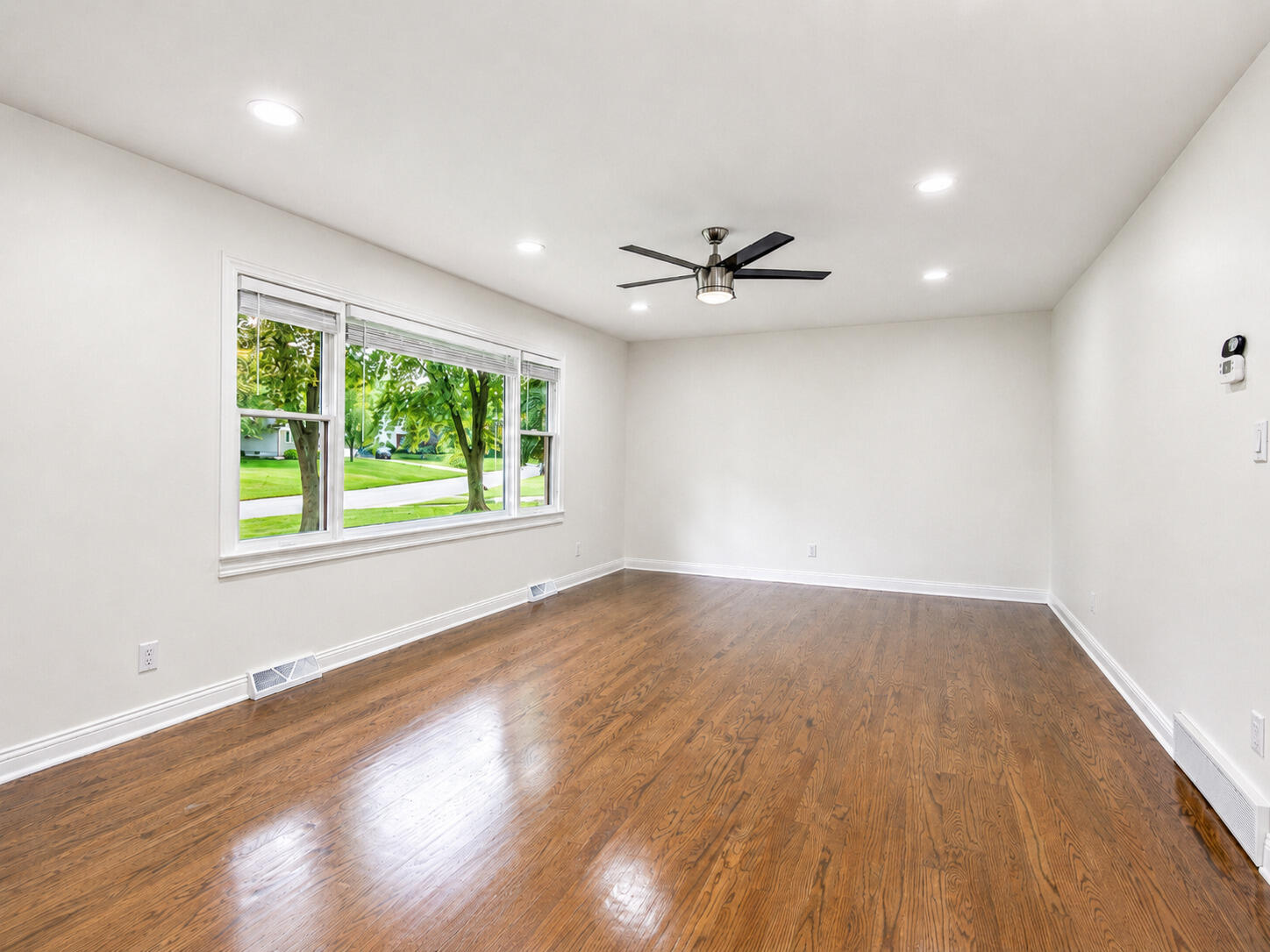 12000 N Oakwood Drive, St. John, IN 46373; Image #8