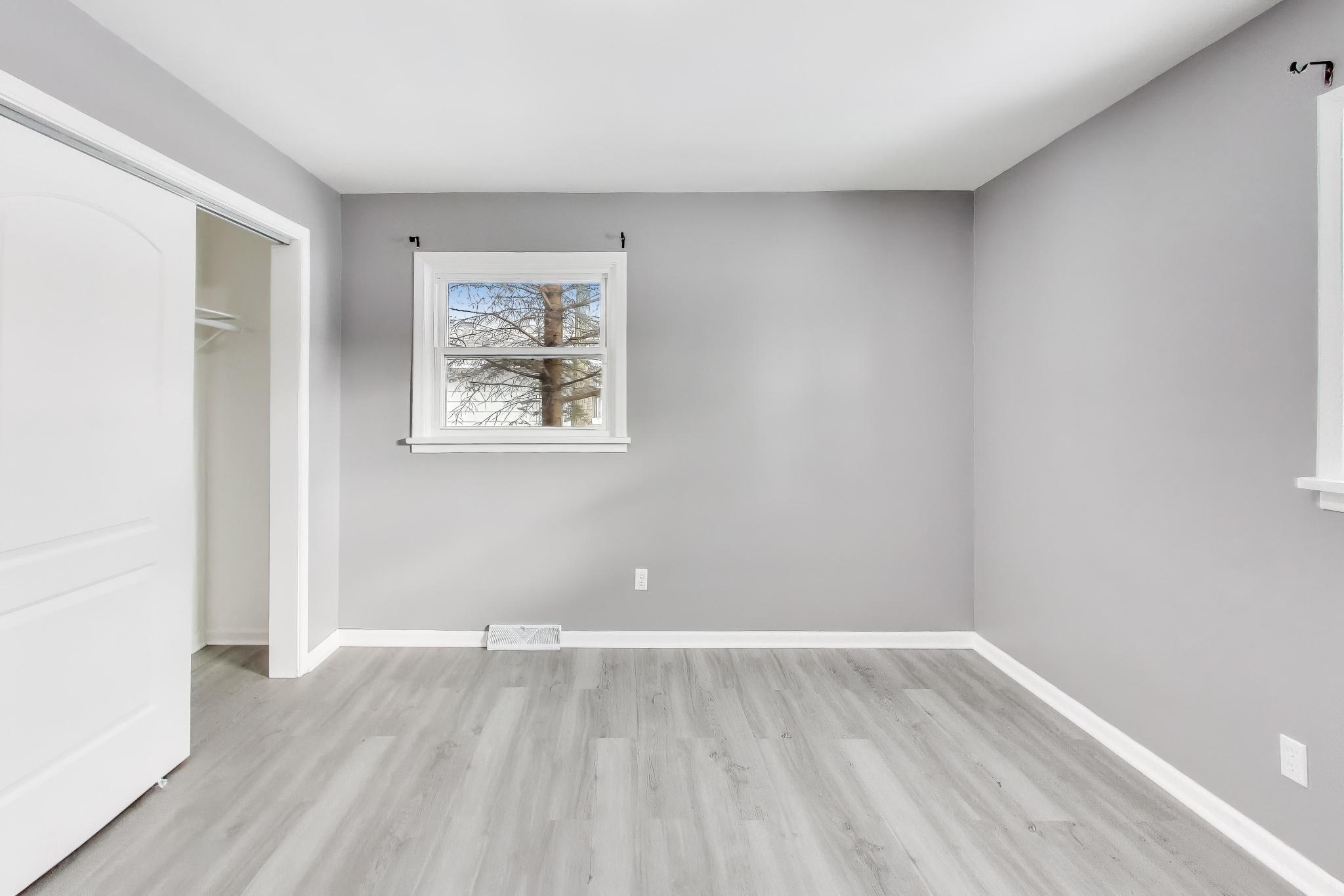 5024 E 73rd Avenue, Merrillville, IN 46410; Image #9