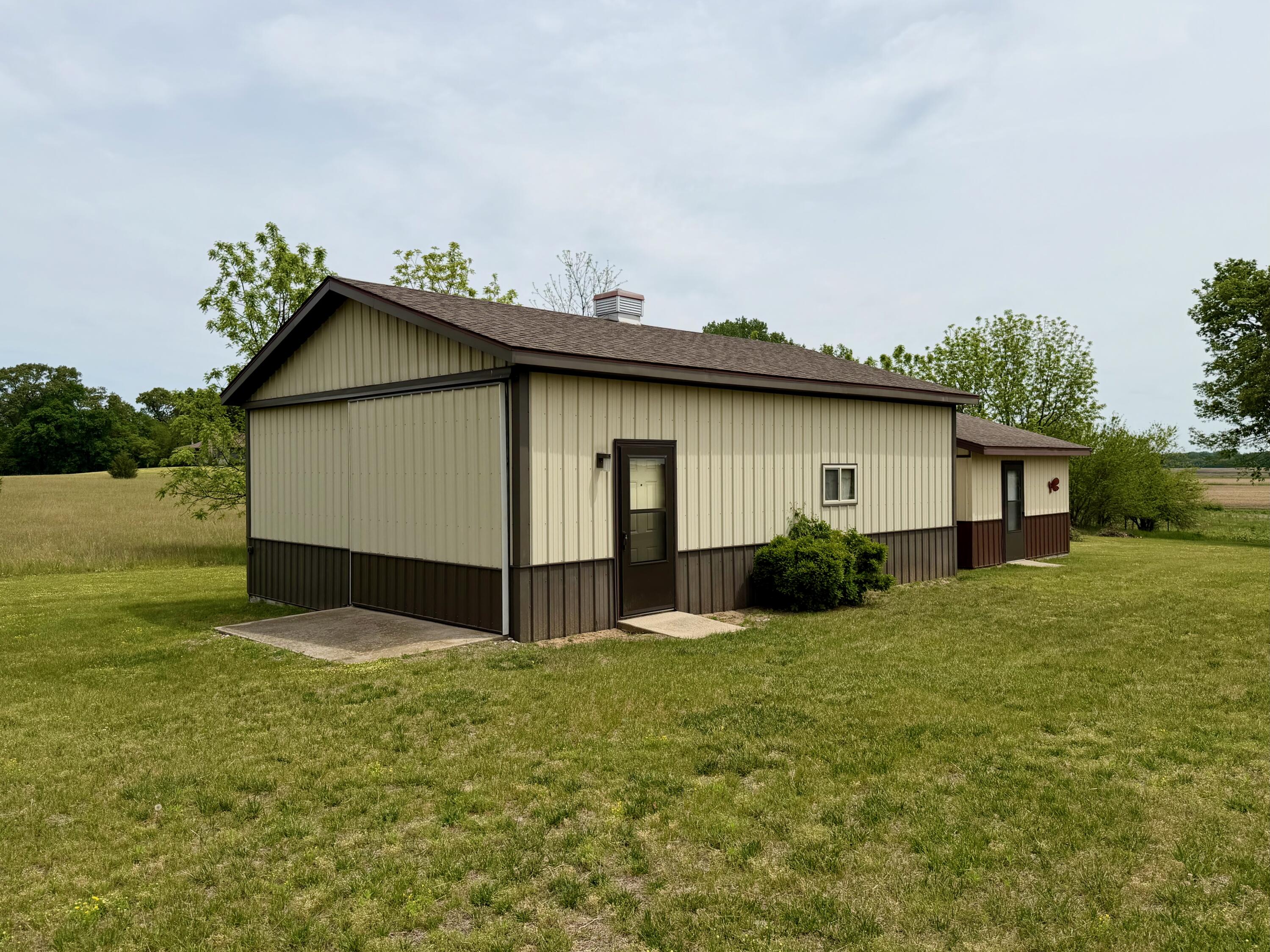 1960 S Fernwood Drive, Knox, IN 46534; Image #33