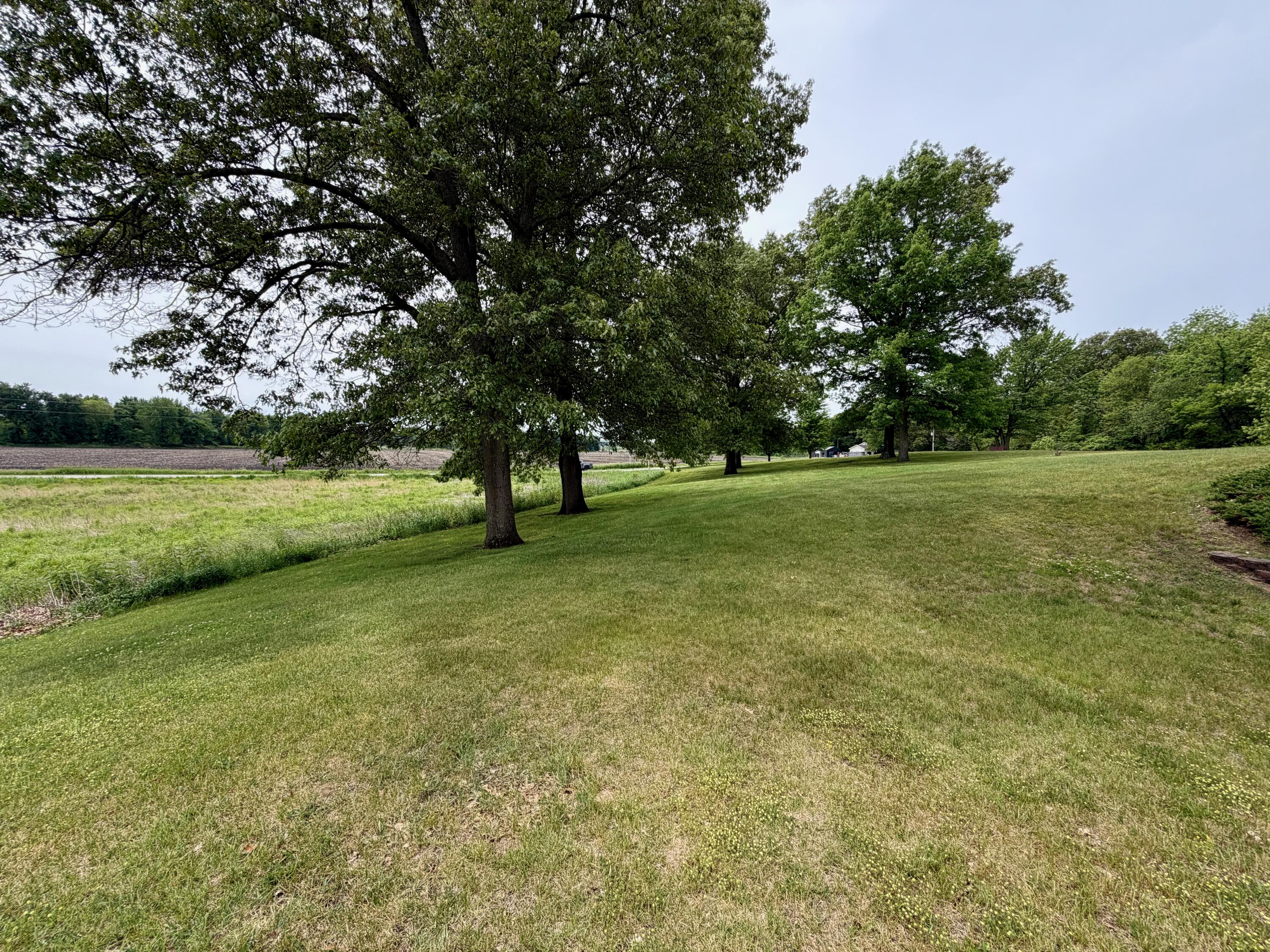1960 S Fernwood Drive, Knox, IN 46534; Image #47