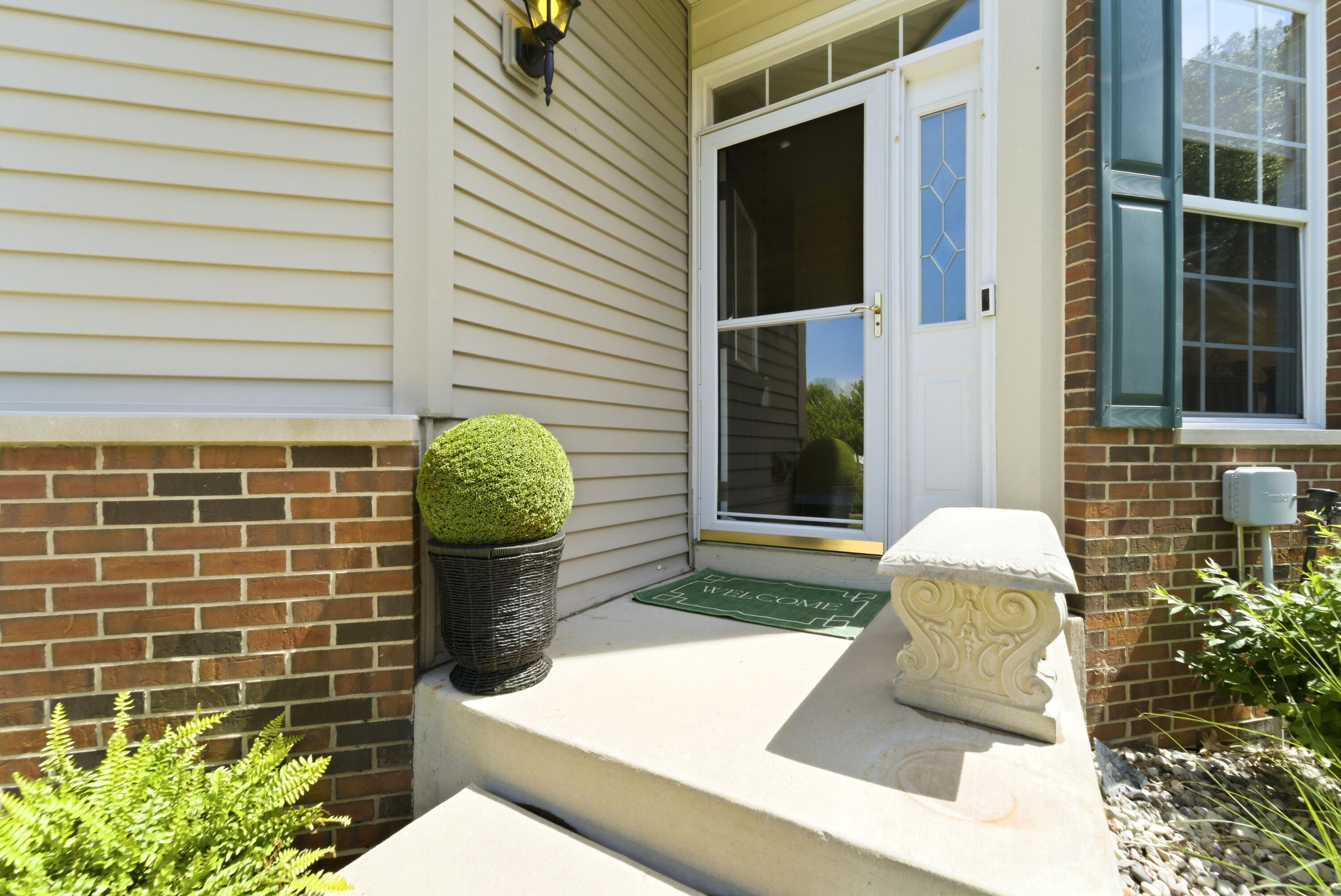 8745 Forest Glen Court, St. John, IN 46373; Image #2