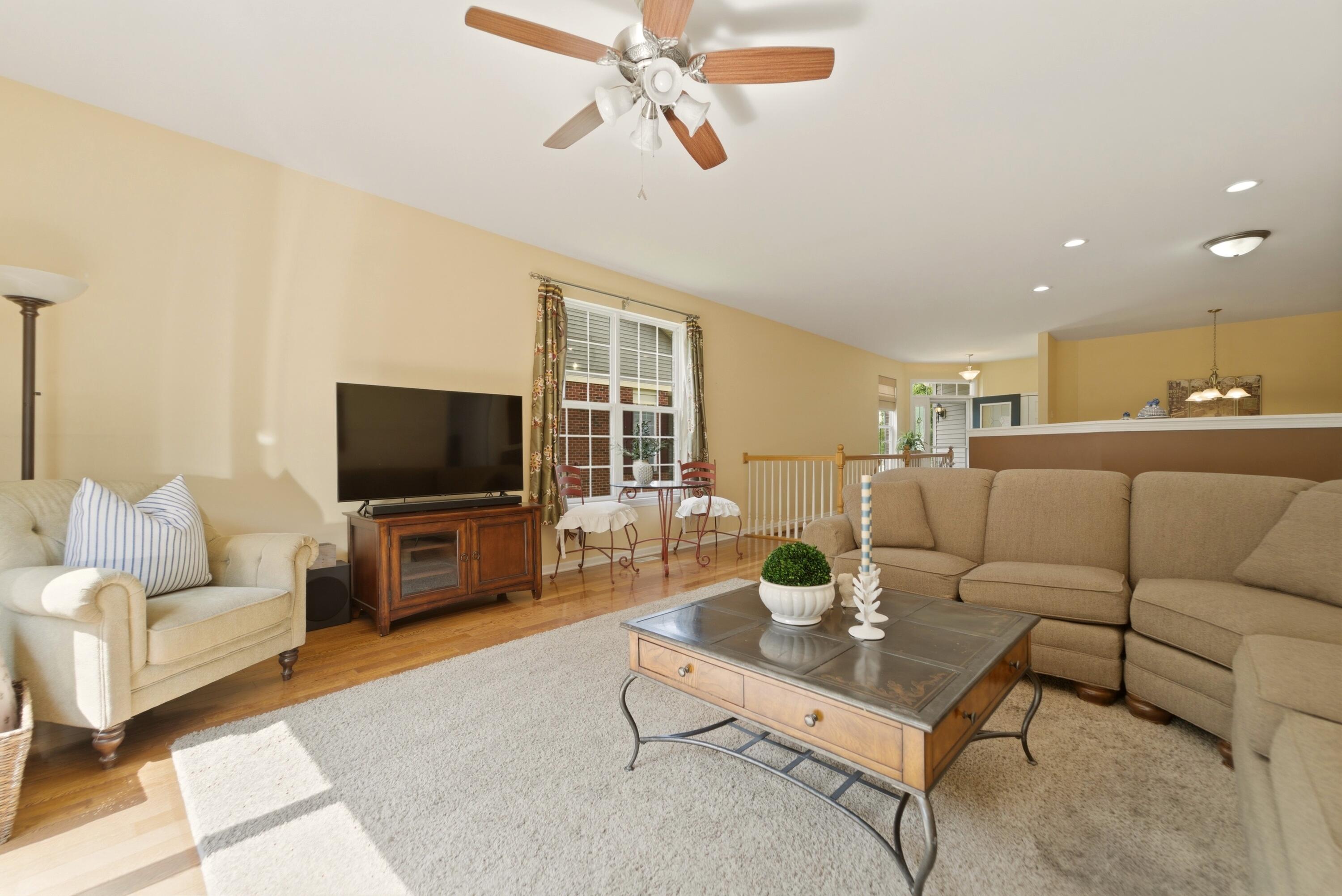 8745 Forest Glen Court, St. John, IN 46373; Image #9
