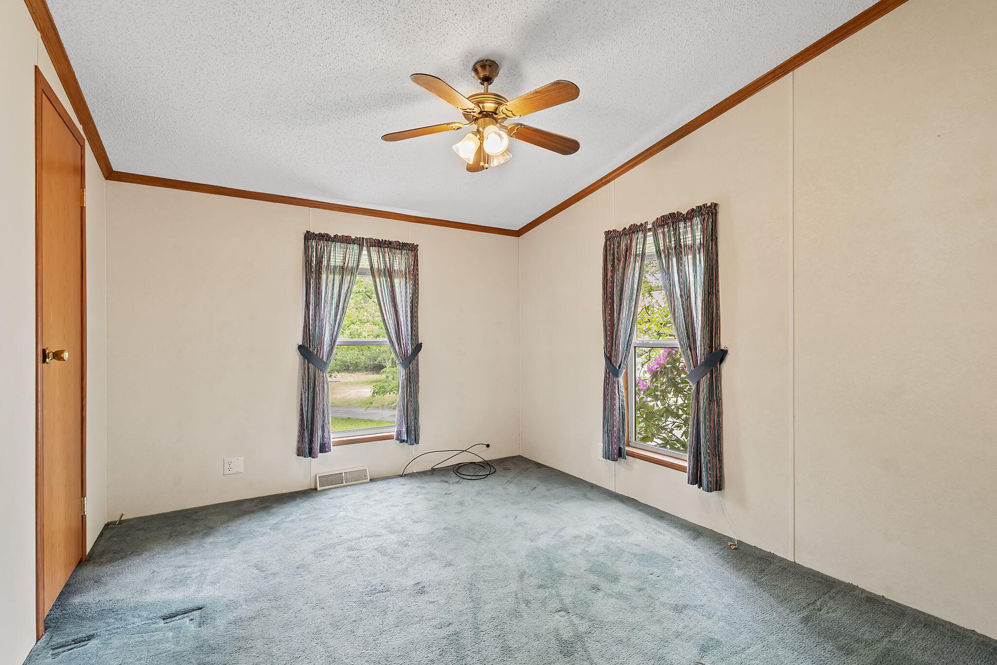 1282 E 950 N, Wheatfield, IN 46392; Image #18