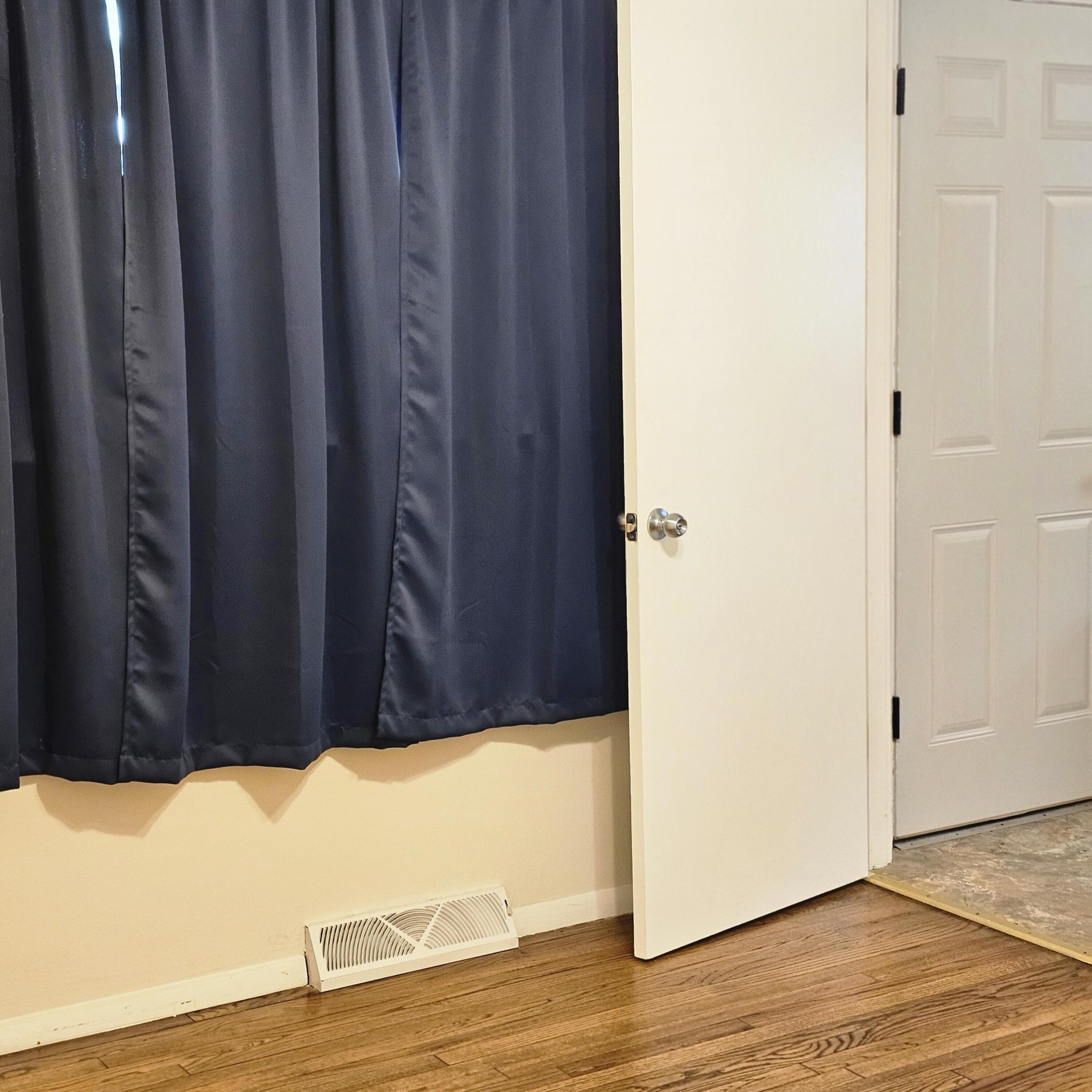1123 N Wood Street, Griffith, IN 46319; Image #17