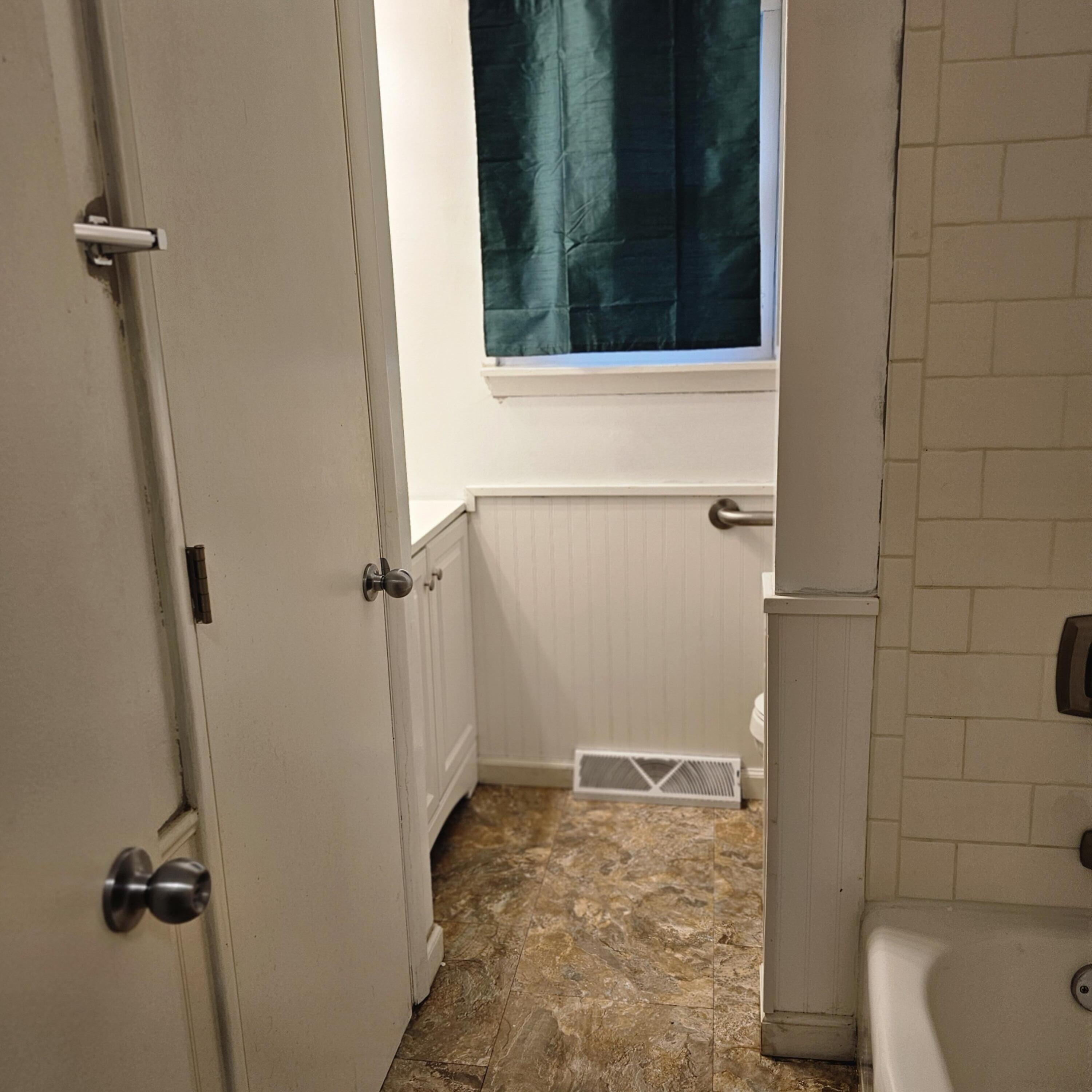 1123 N Wood Street, Griffith, IN 46319; Image #8