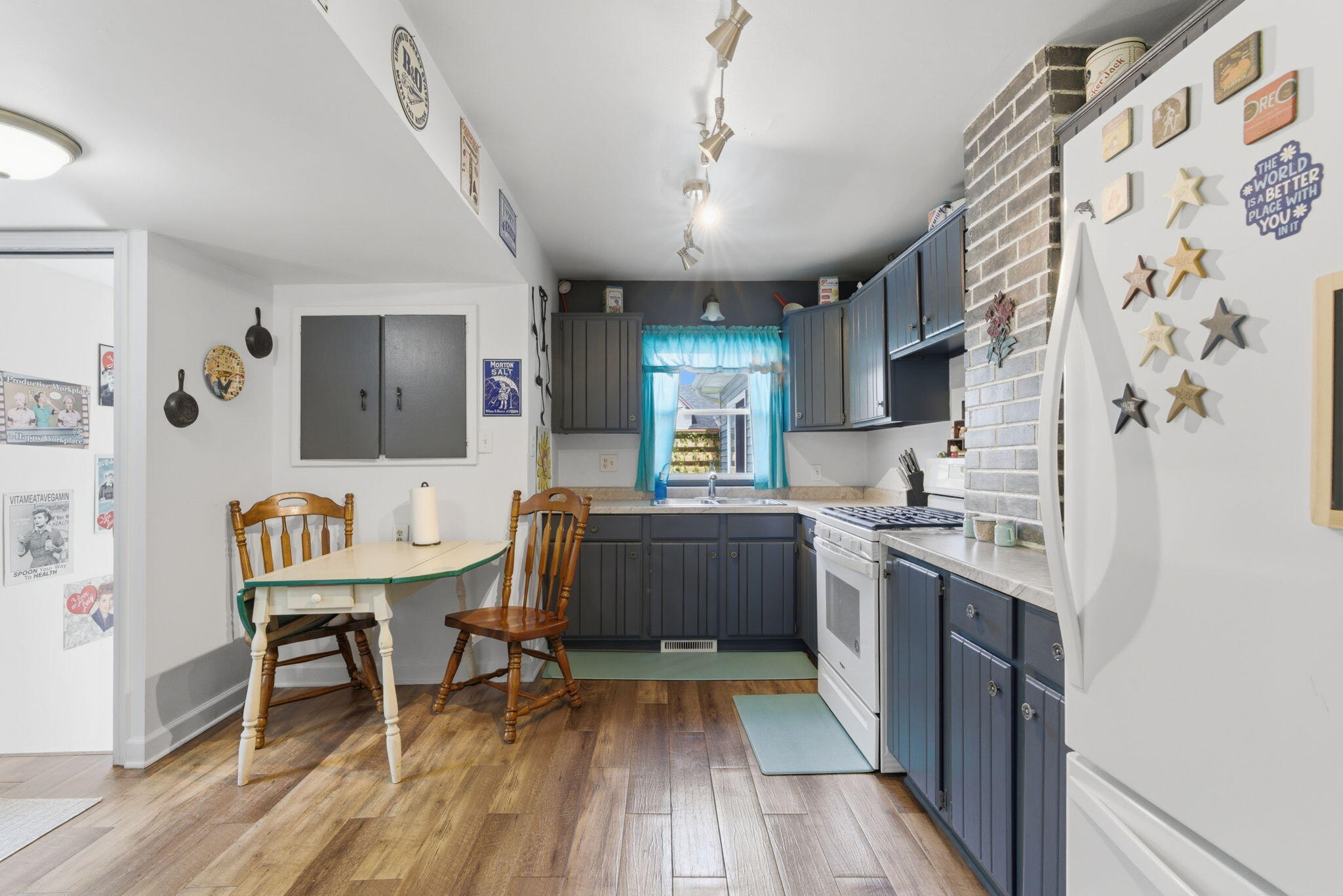 224 Kelly Street, Hobart, IN 46342; Image #9