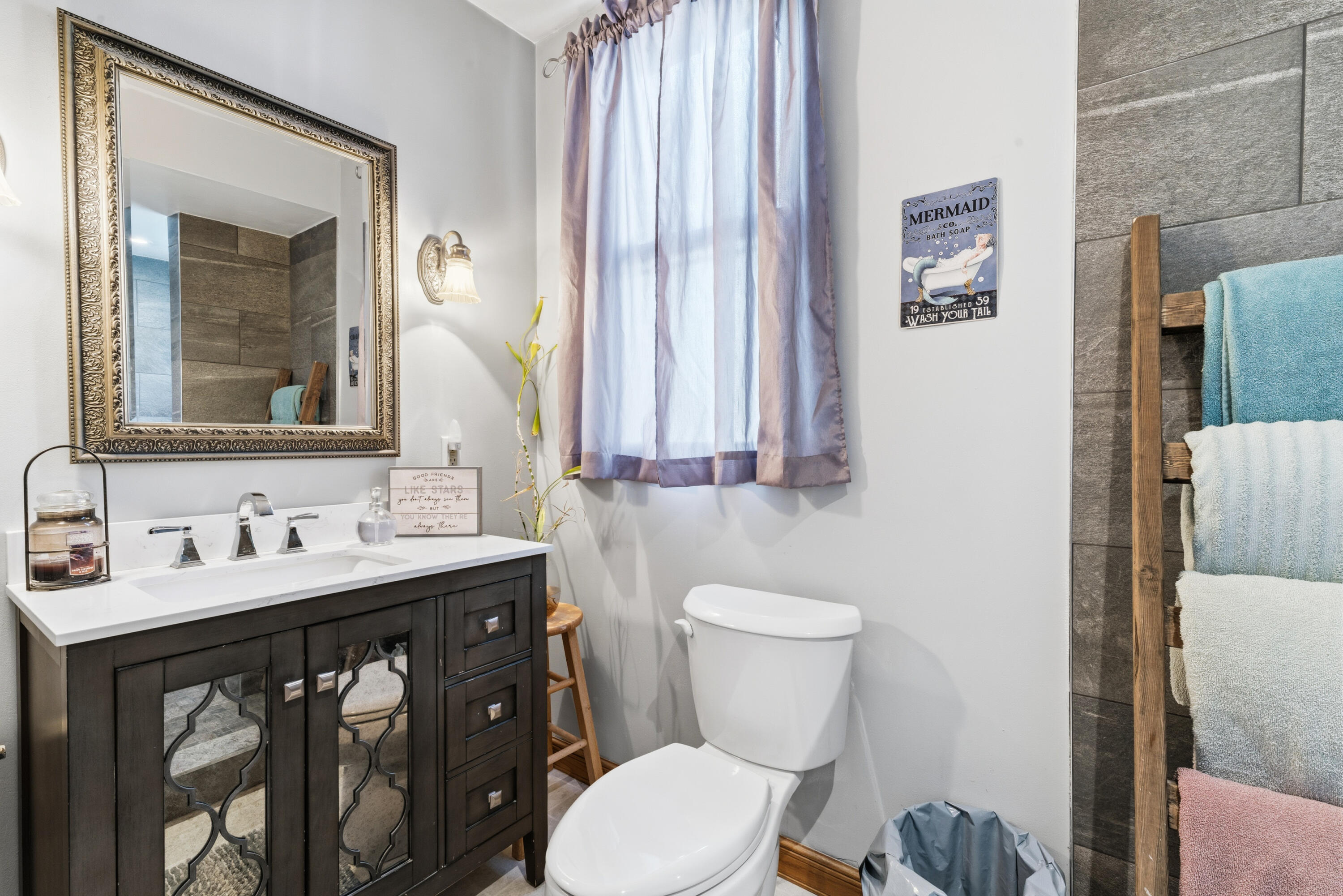 1122 Devonshire Street, Hobart, IN 46342; Image #14