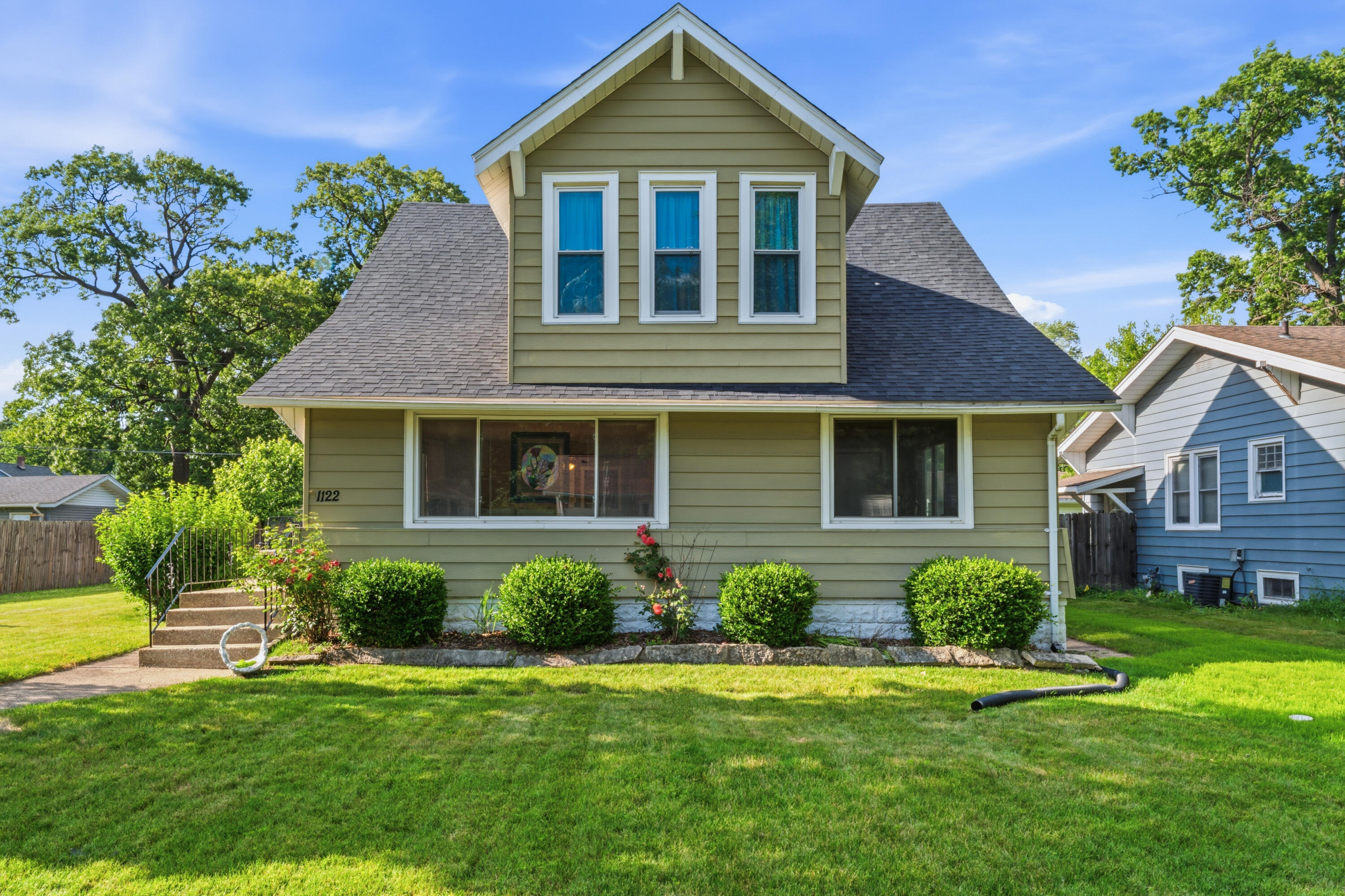 1122 Devonshire Street, Hobart, IN 46342; Image #2