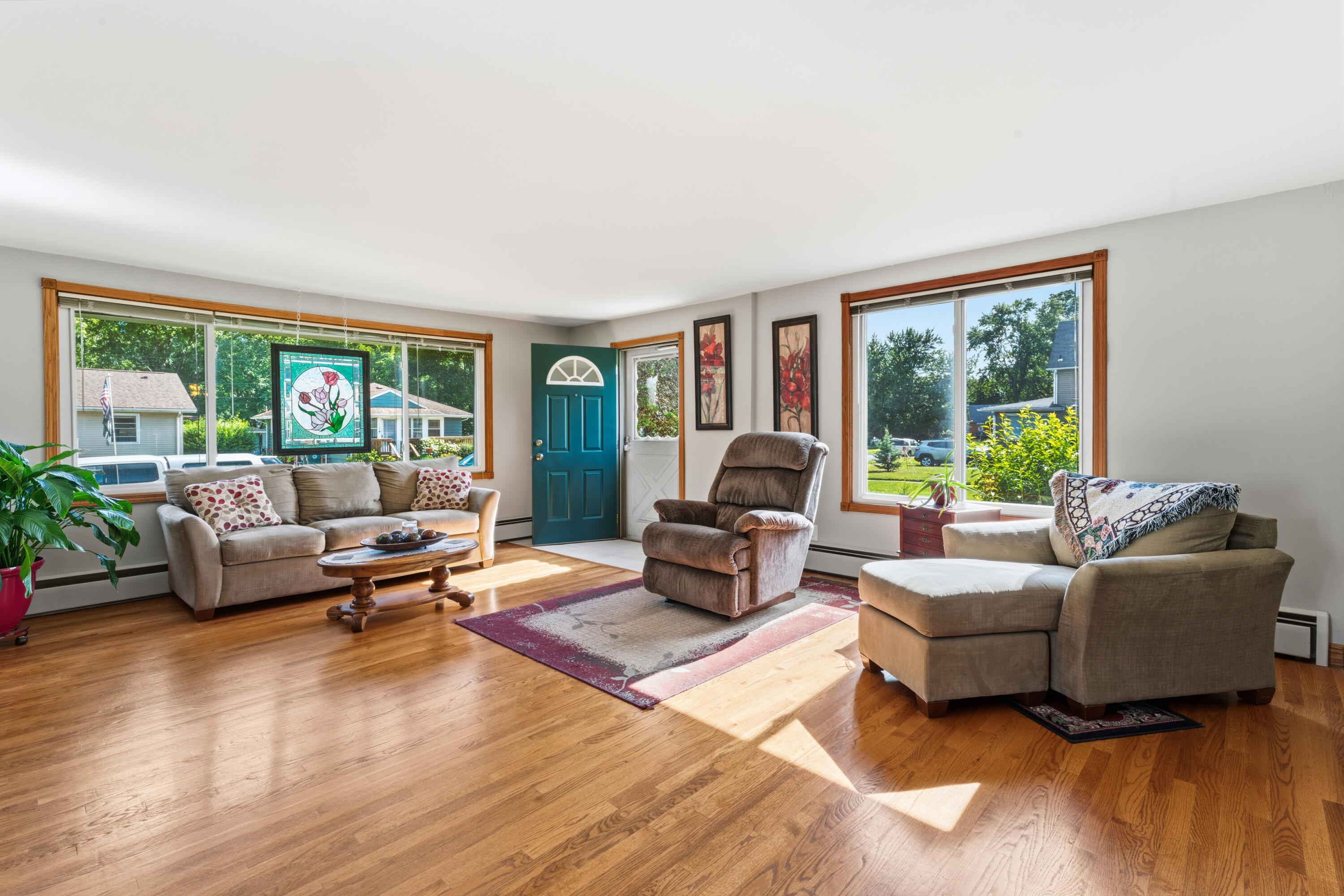 1122 Devonshire Street, Hobart, IN 46342; Image #3