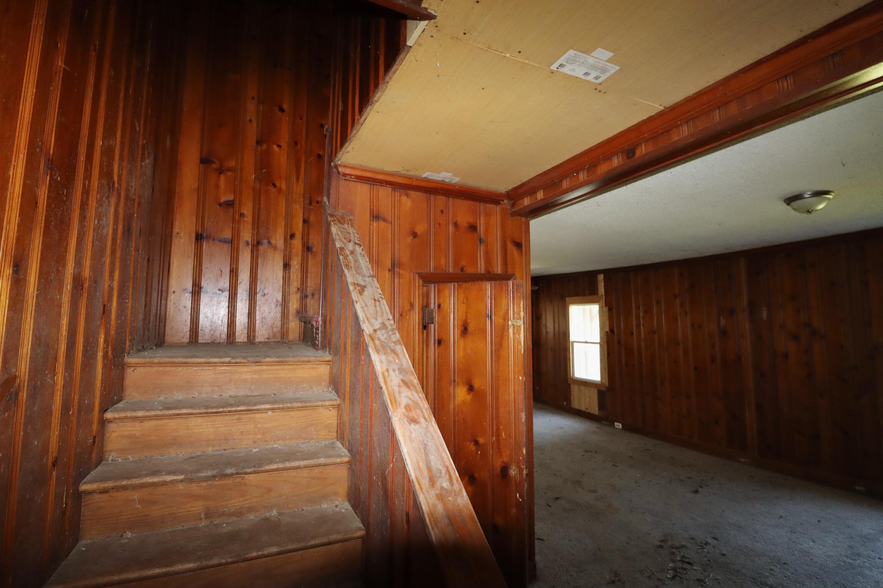 3466 S State Road 104, La Porte, IN 46350; Image #12