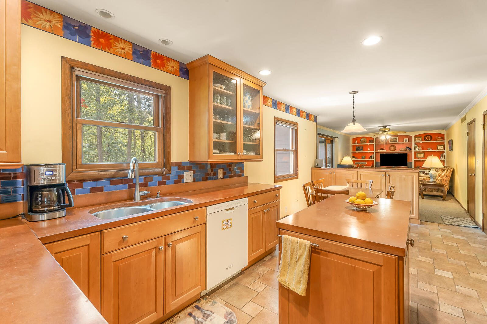 203 Mayfield Avenue, Valparaiso, IN 46383; Image #16