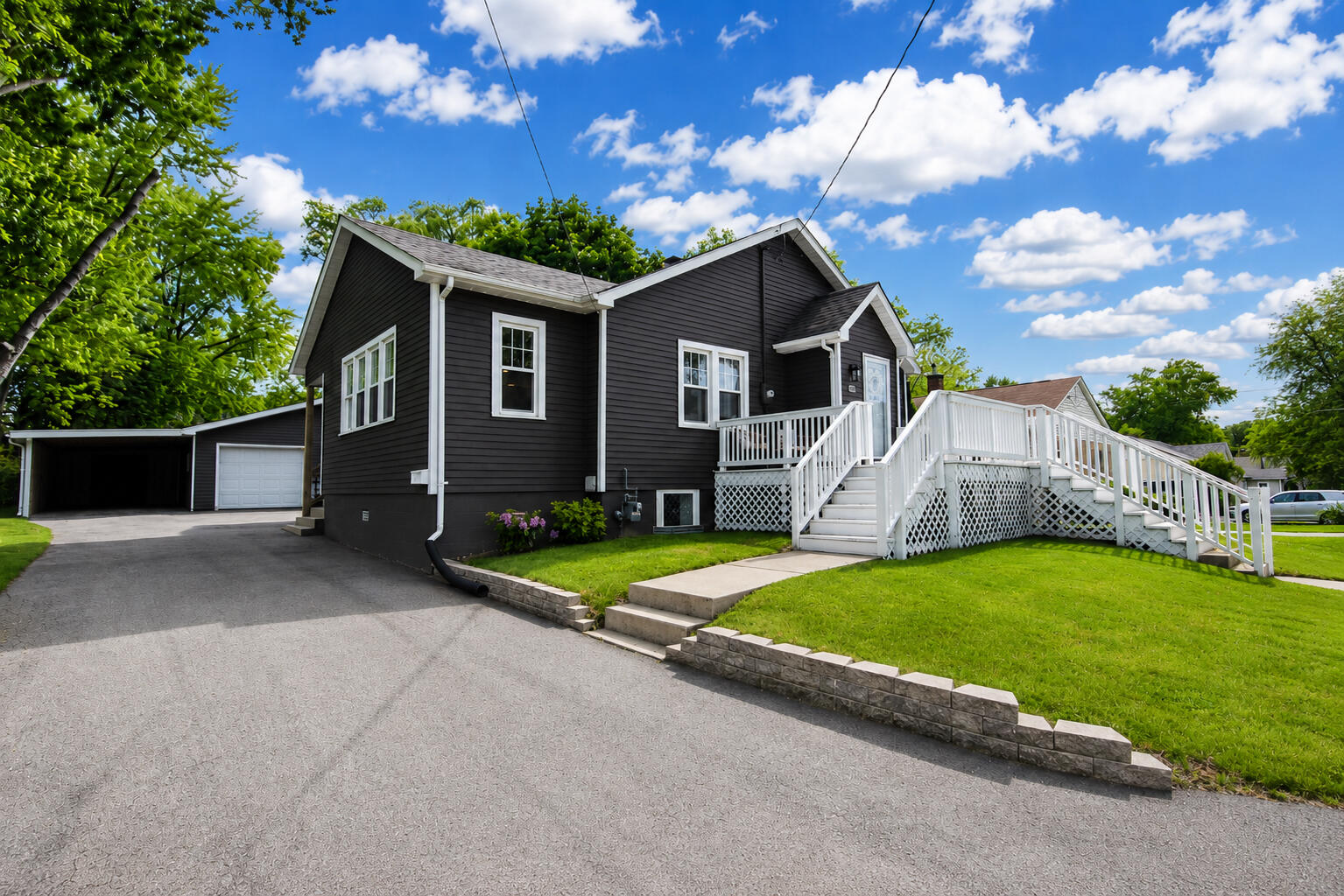 609 W North Street, Crown Point, IN 46307; Image #24