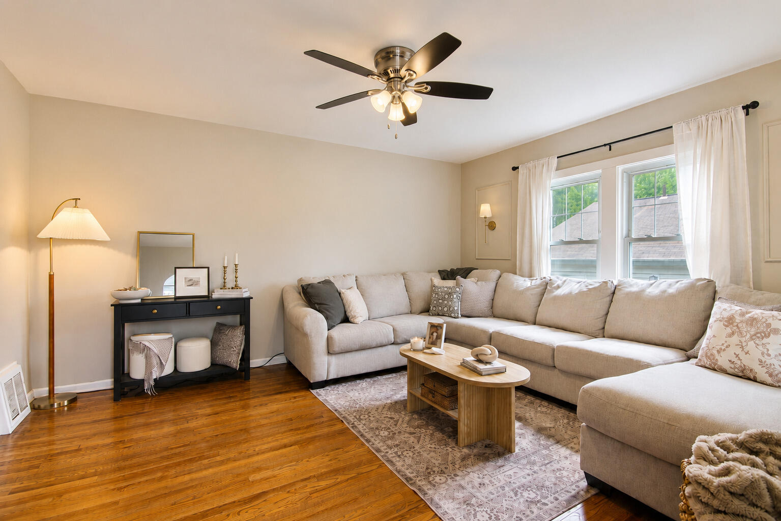609 W North Street, Crown Point, IN 46307; Image #5