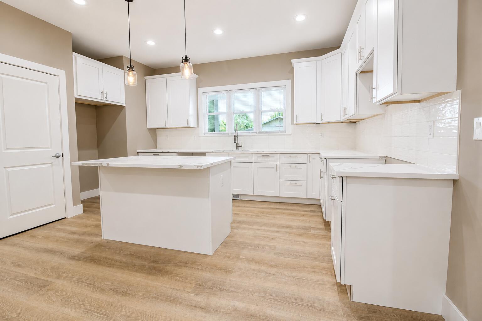 809 E Culver Road, Knox, IN 46534; Image #6