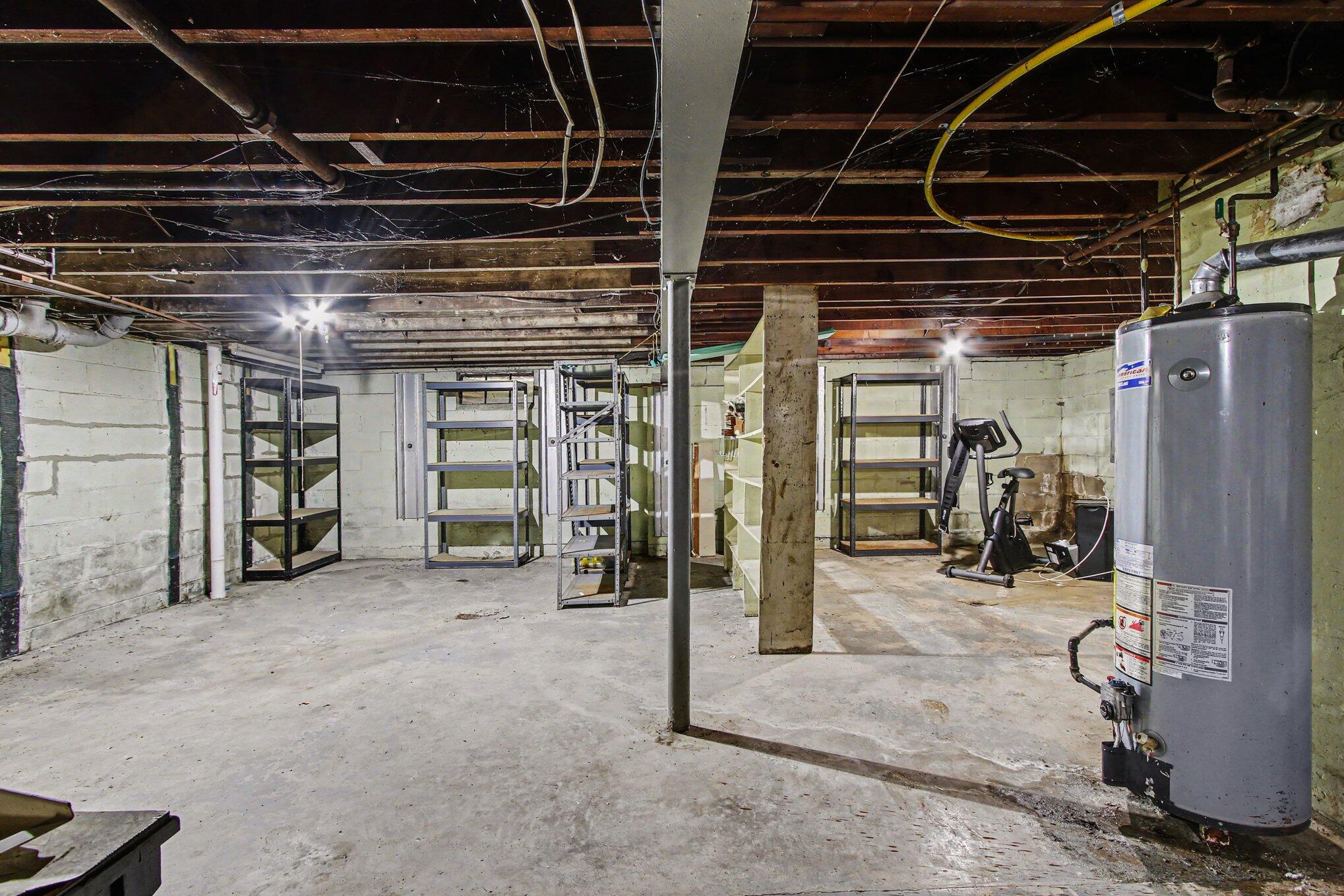 1702 Napoleon Street, Valparaiso, IN 46383; Image #12