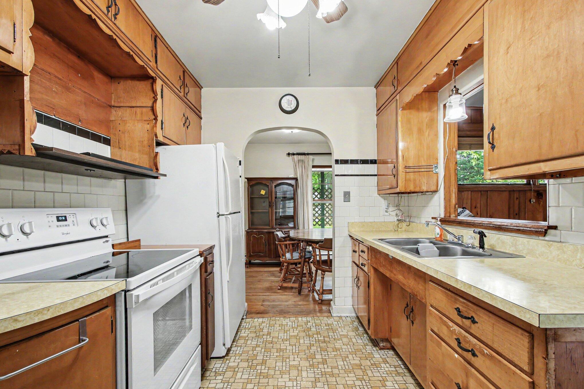 1702 Napoleon Street, Valparaiso, IN 46383; Image #4
