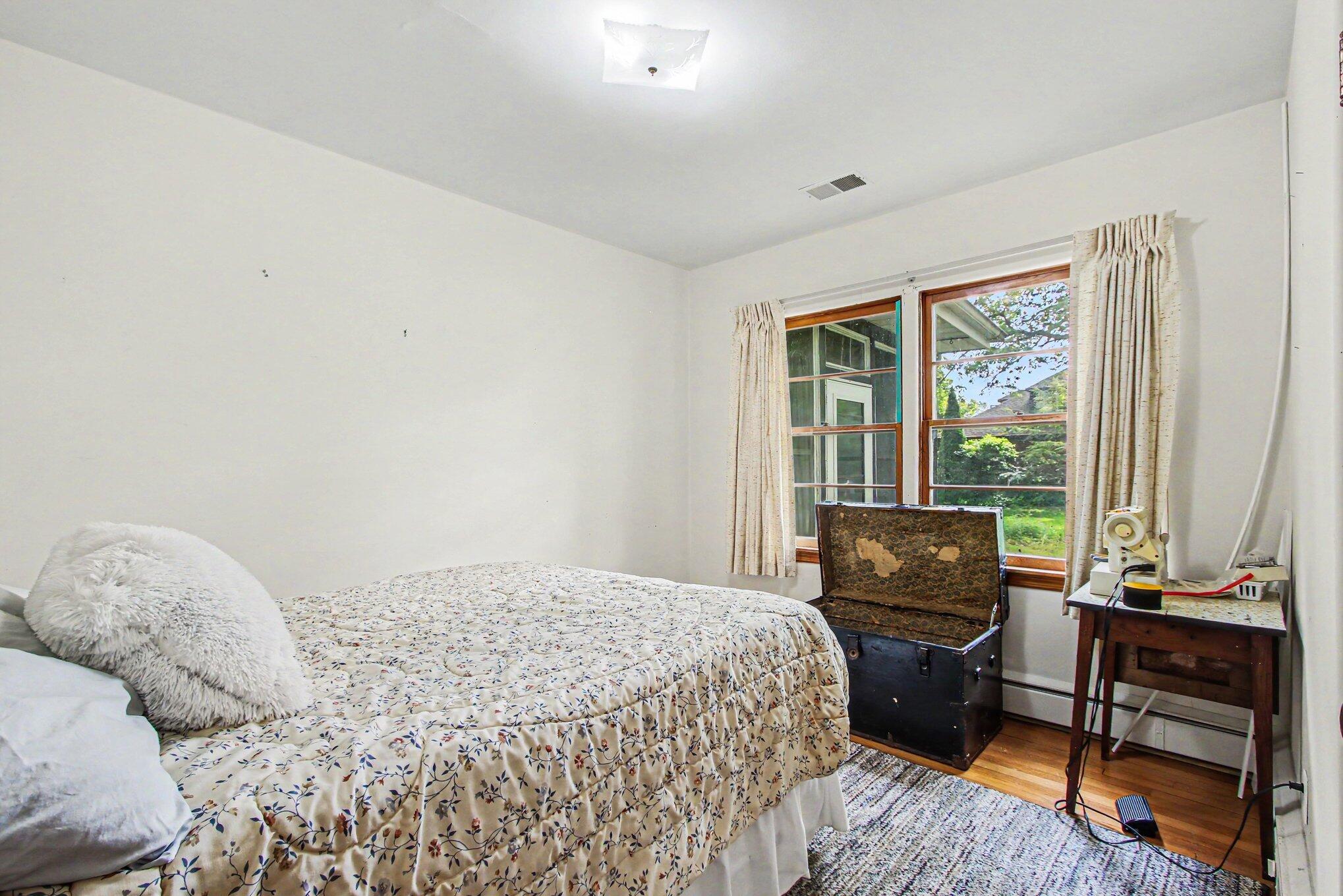 1702 Napoleon Street, Valparaiso, IN 46383; Image #5