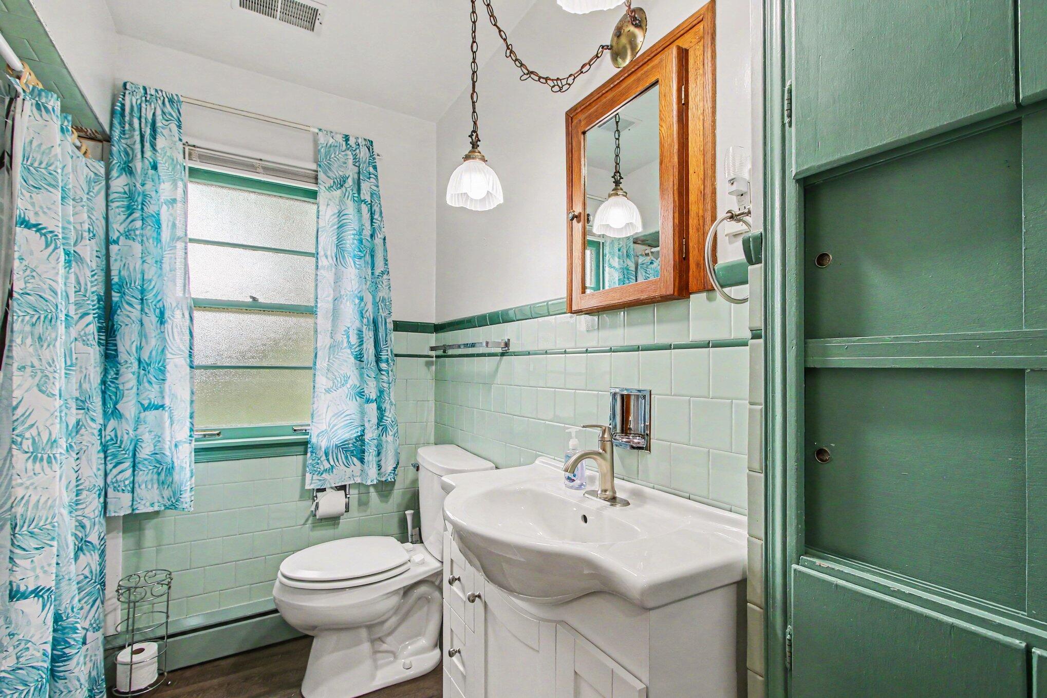 1702 Napoleon Street, Valparaiso, IN 46383; Image #8