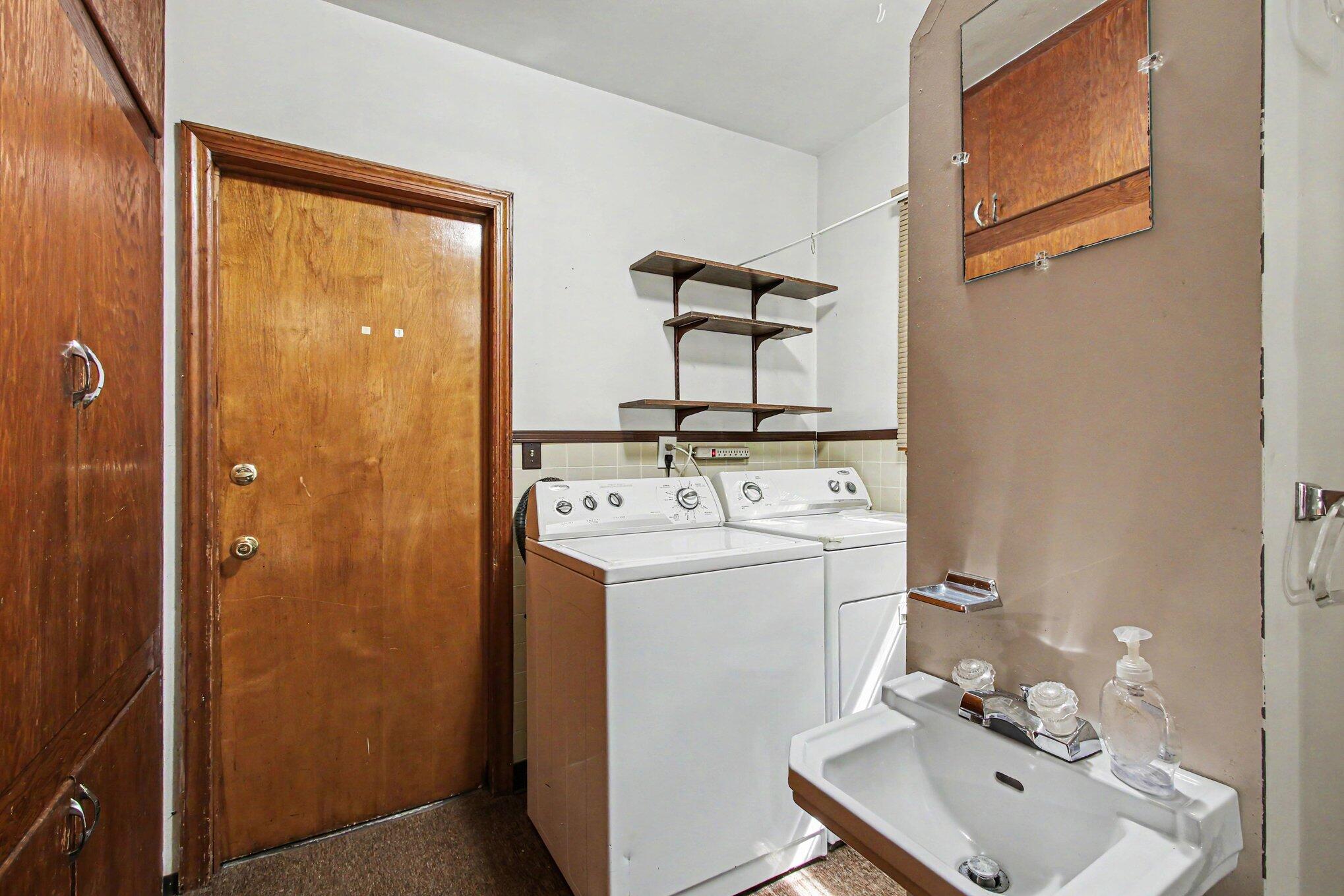 1702 Napoleon Street, Valparaiso, IN 46383; Image #9