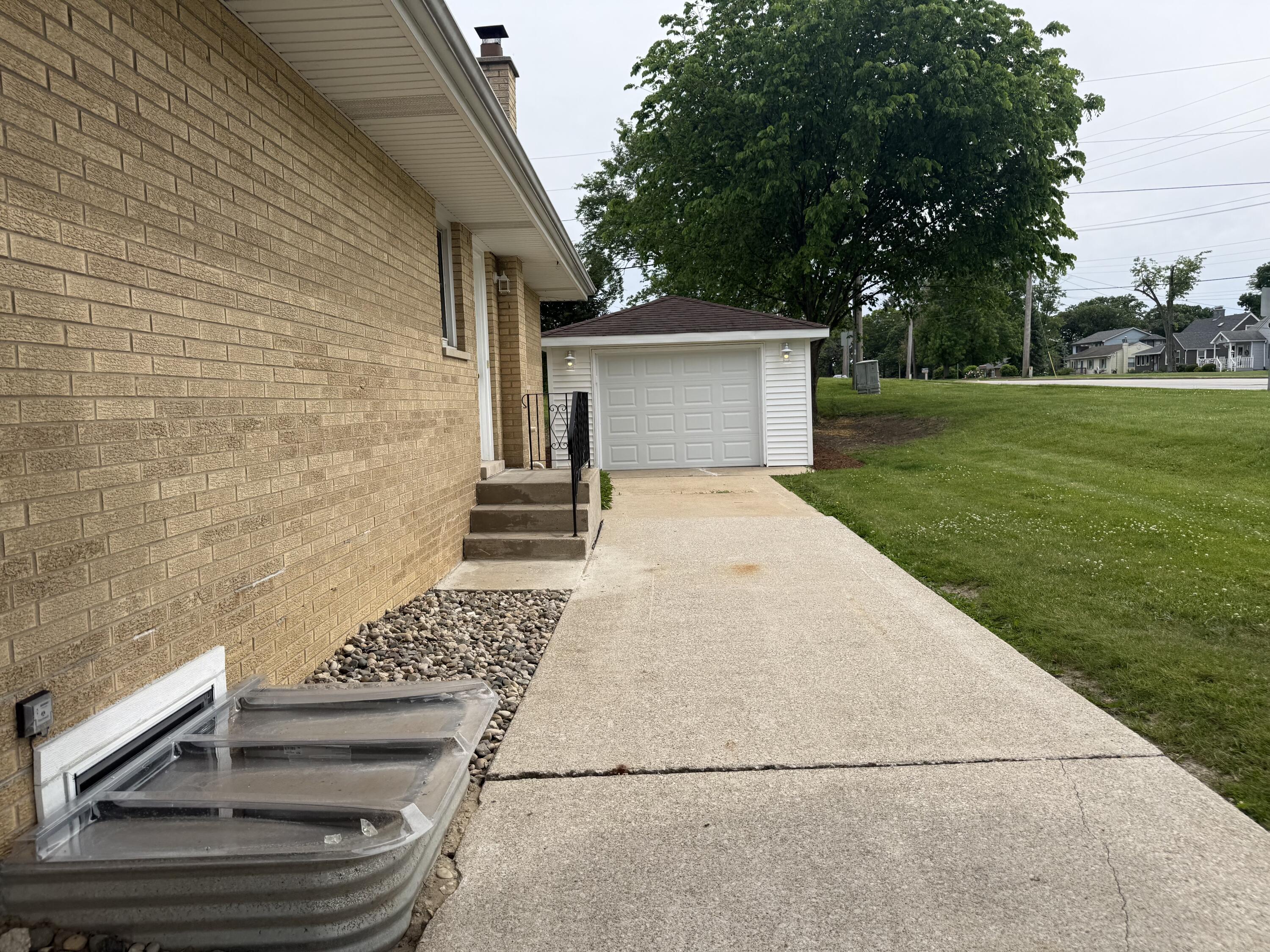 408 Cherry Hill Road, Dyer, IN 46311; Image #28