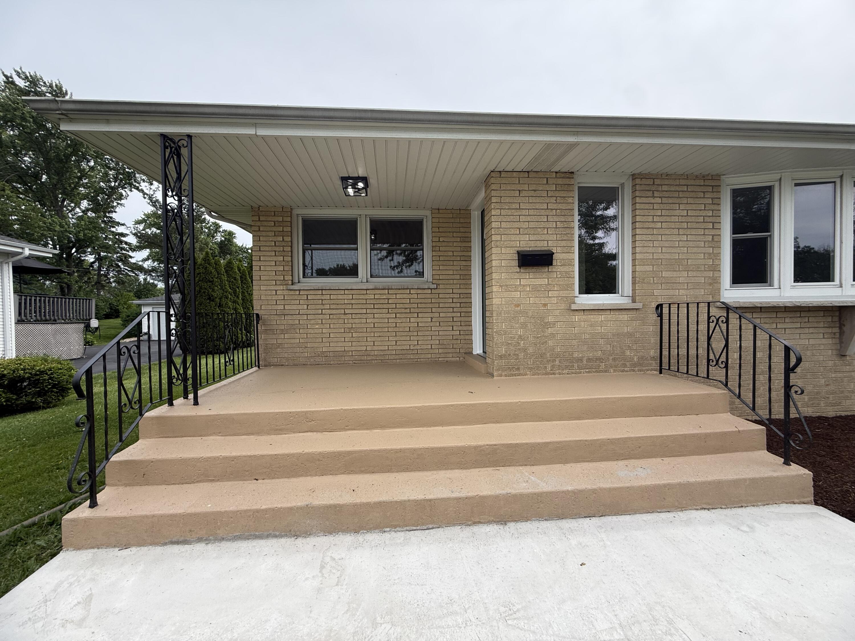 408 Cherry Hill Road, Dyer, IN 46311; Image #3
