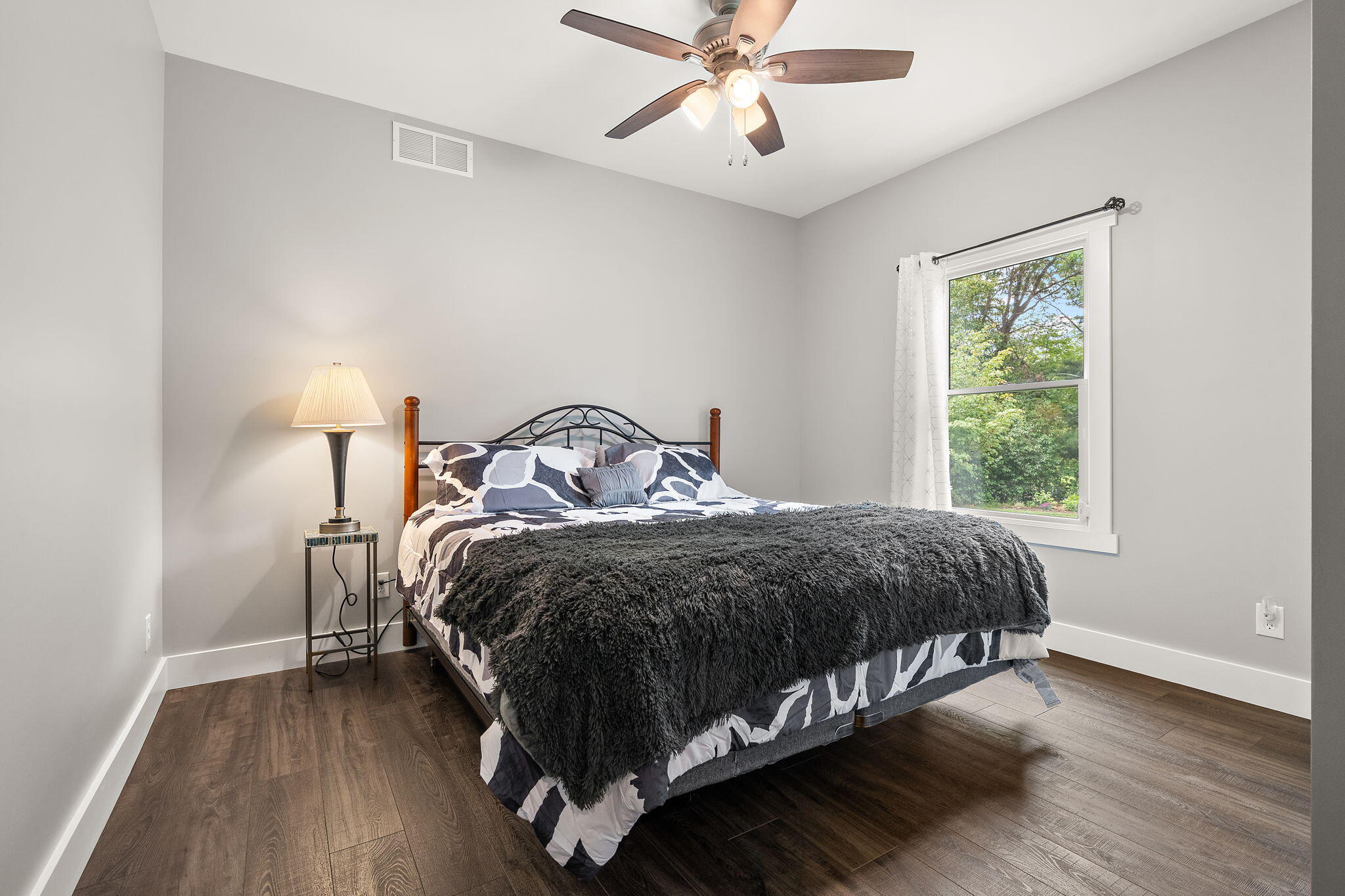 10186 Rustic Drive, DeMotte, IN 46310; Image #29