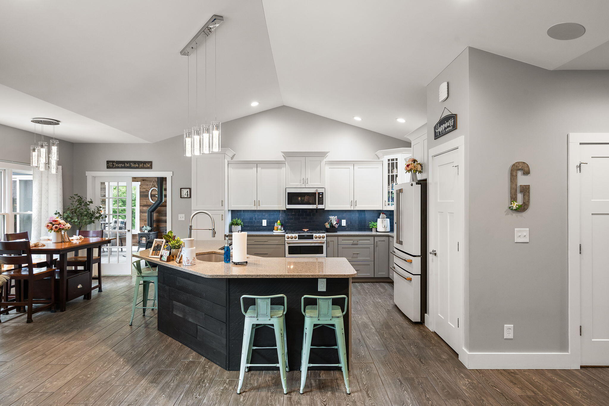 10186 Rustic Drive, DeMotte, IN 46310; Image #8