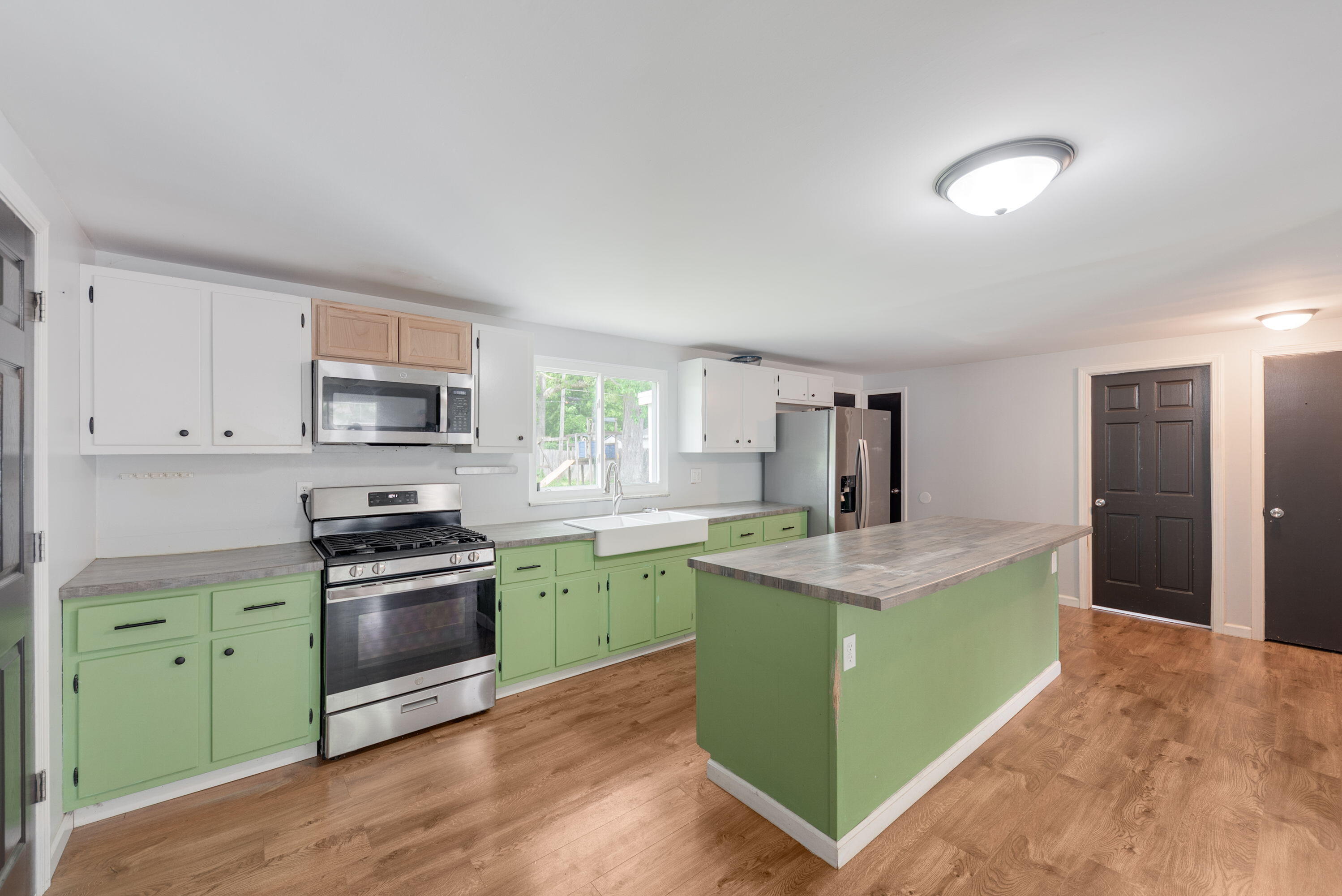 2940 Elmwood Street, Portage, IN 46368; Image #5