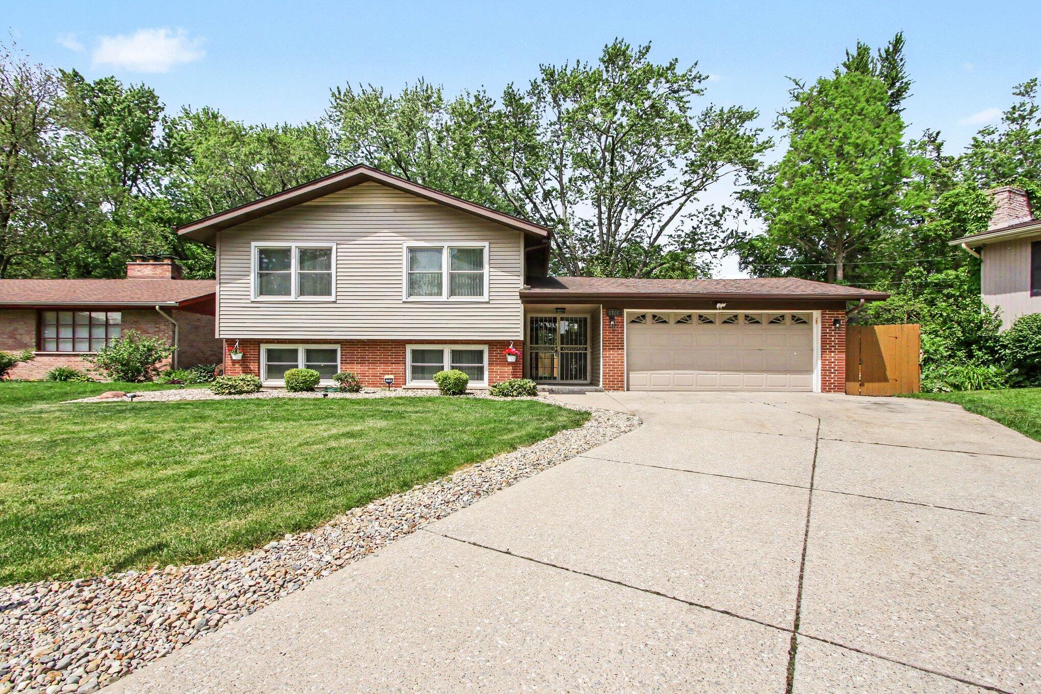 5300 Garfield Street, Merrillville, IN 46410; Image #1