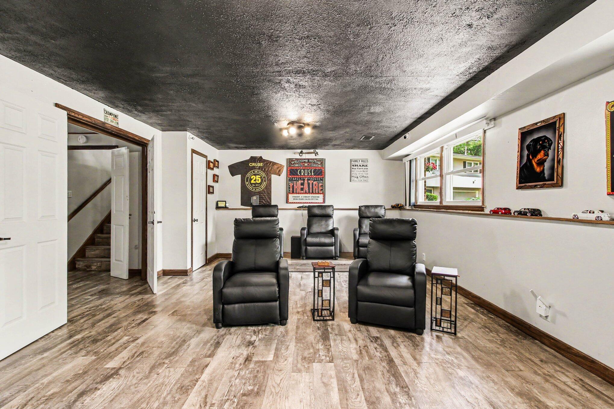 5300 Garfield Street, Merrillville, IN 46410; Image #20