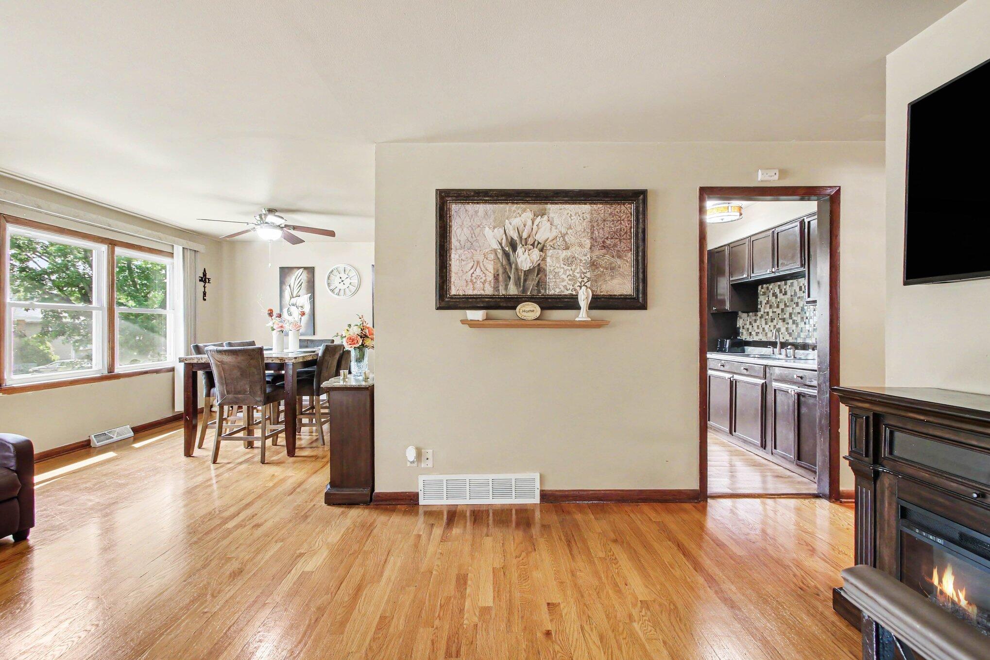 5300 Garfield Street, Merrillville, IN 46410; Image #7
