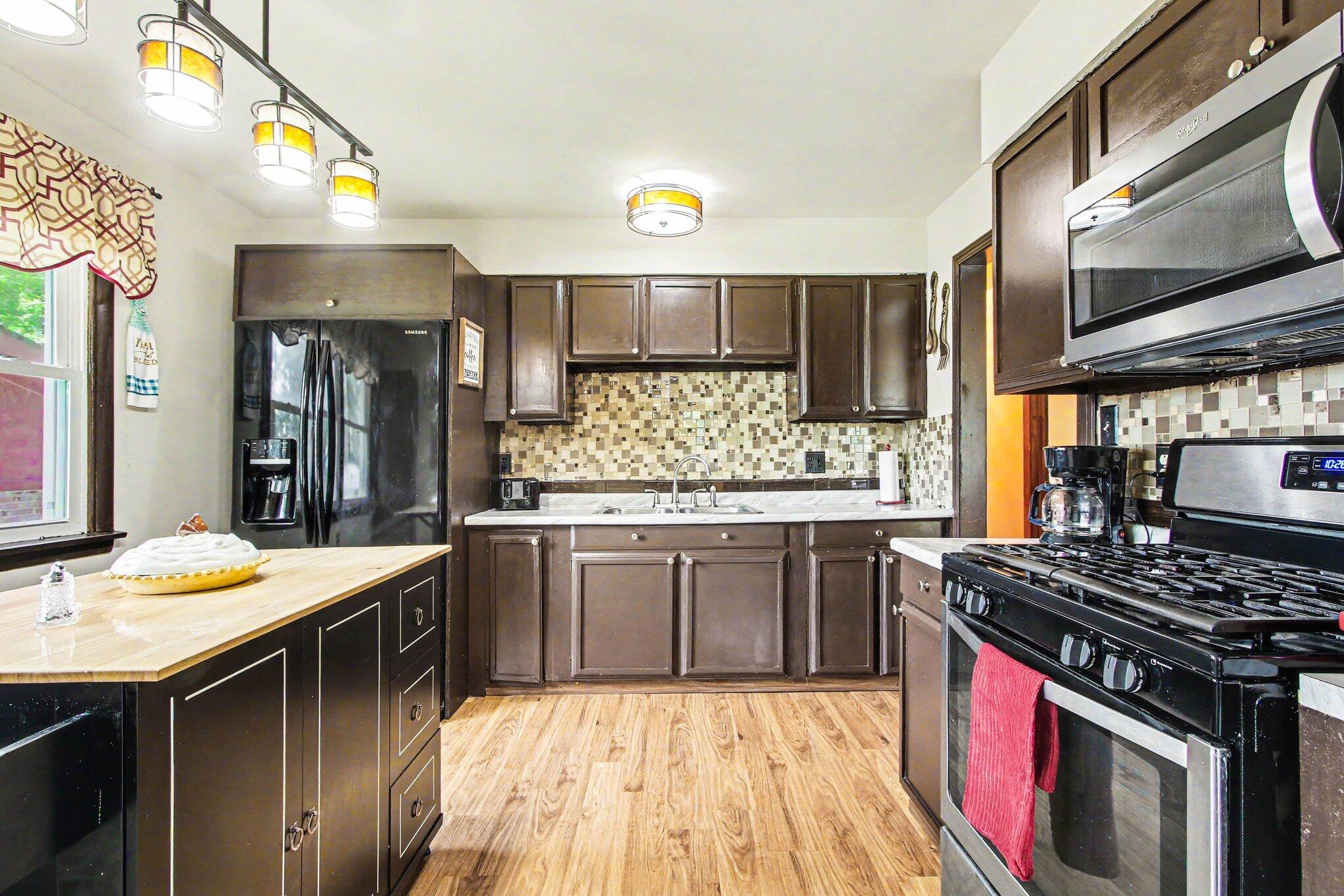 5300 Garfield Street, Merrillville, IN 46410; Image #8
