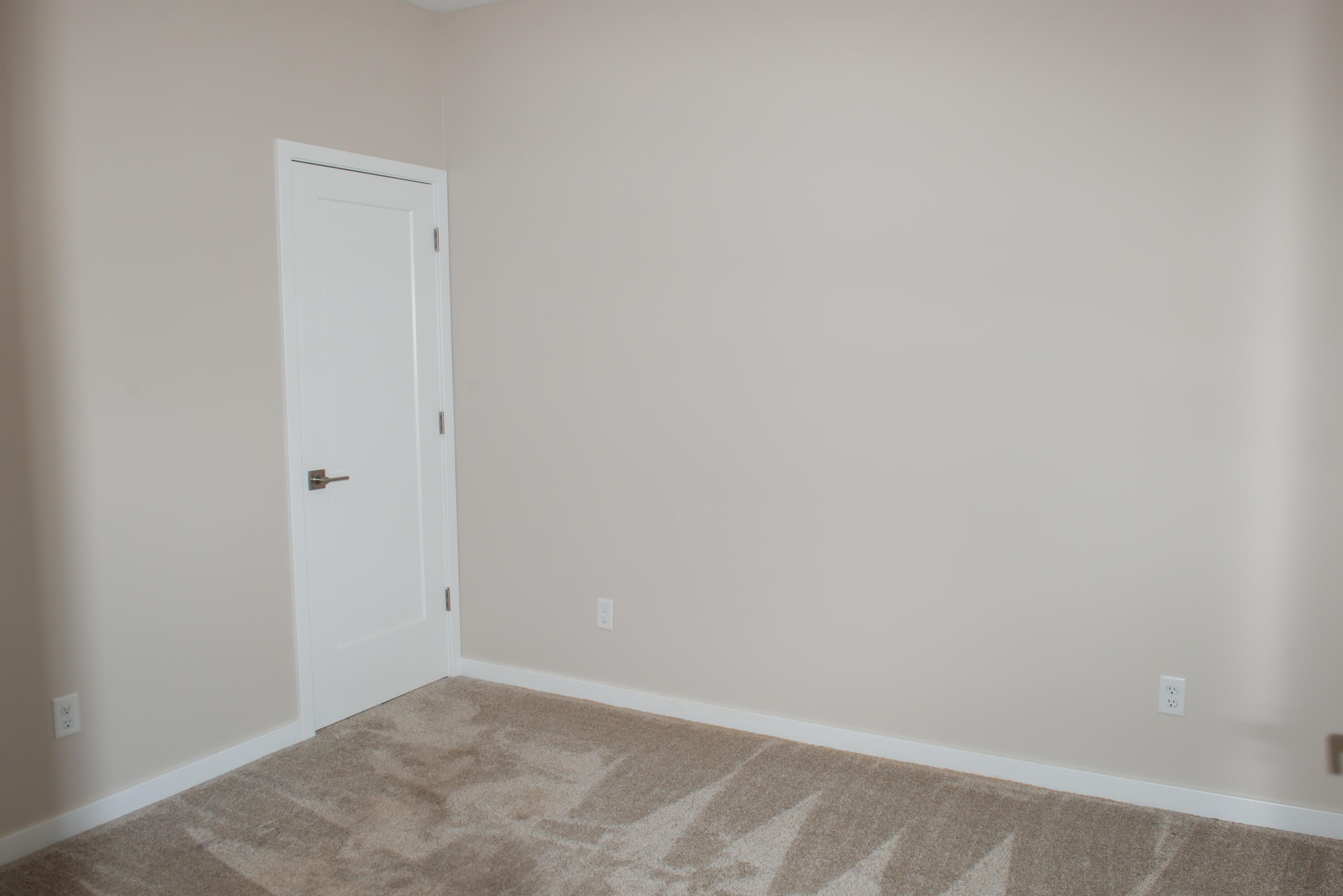 2655 Flagstone Drive, Valparaiso, IN 46385; Image #10