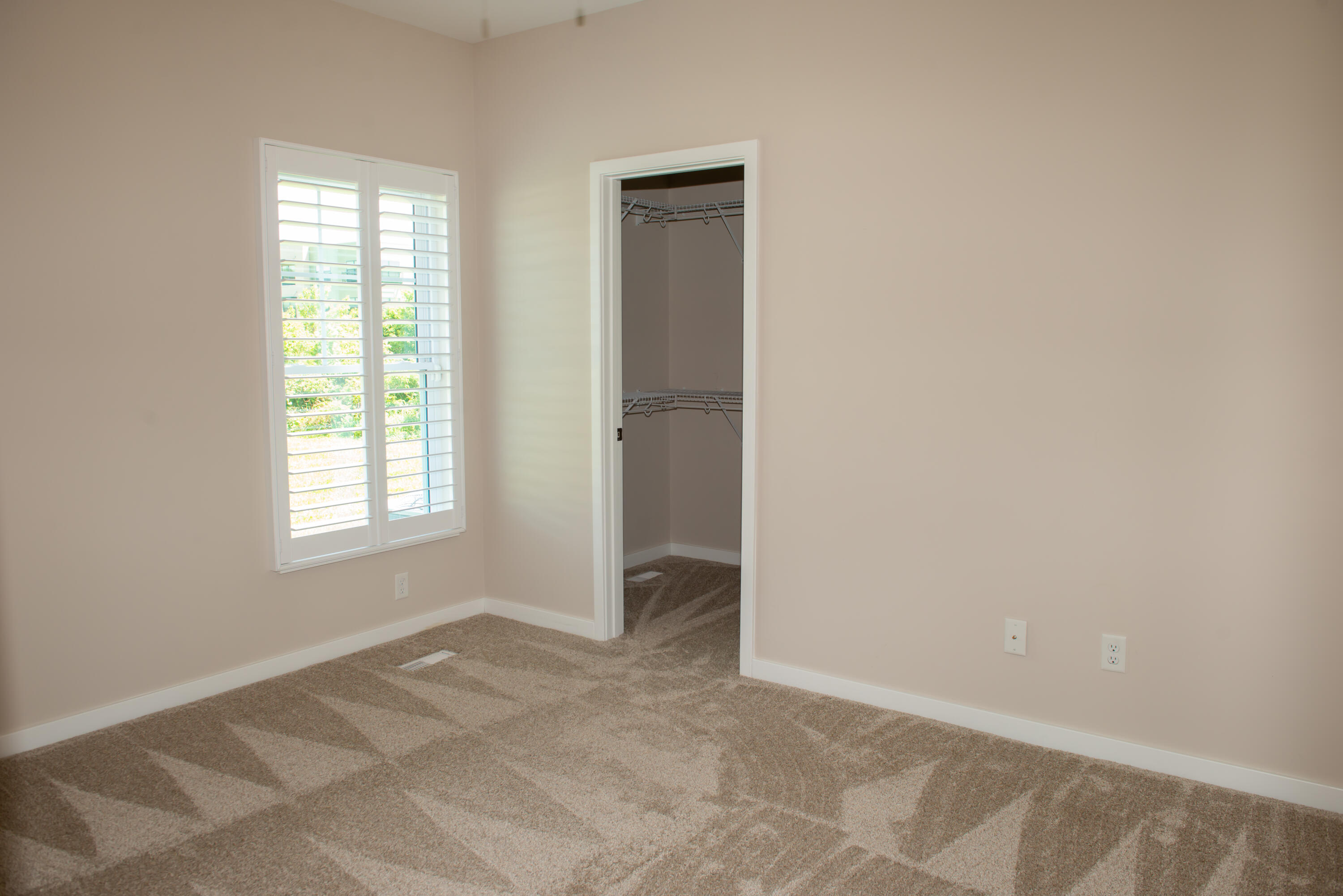 2655 Flagstone Drive, Valparaiso, IN 46385; Image #11