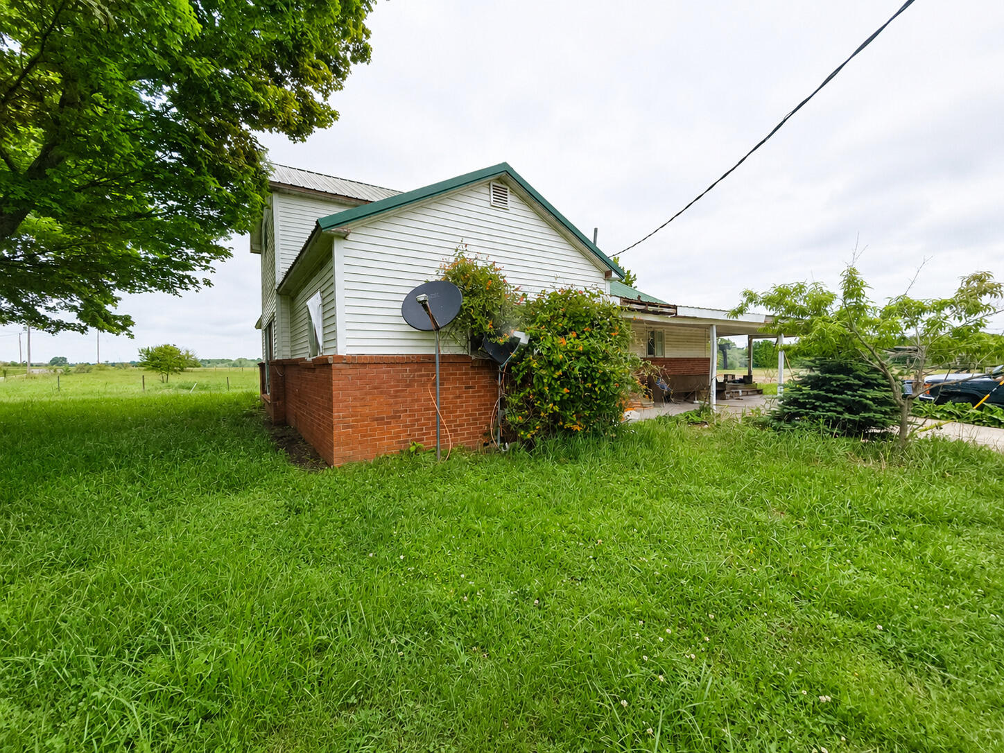 8545 SE Jeff Rd-90 Road, Warren, IN 46792; Image #1