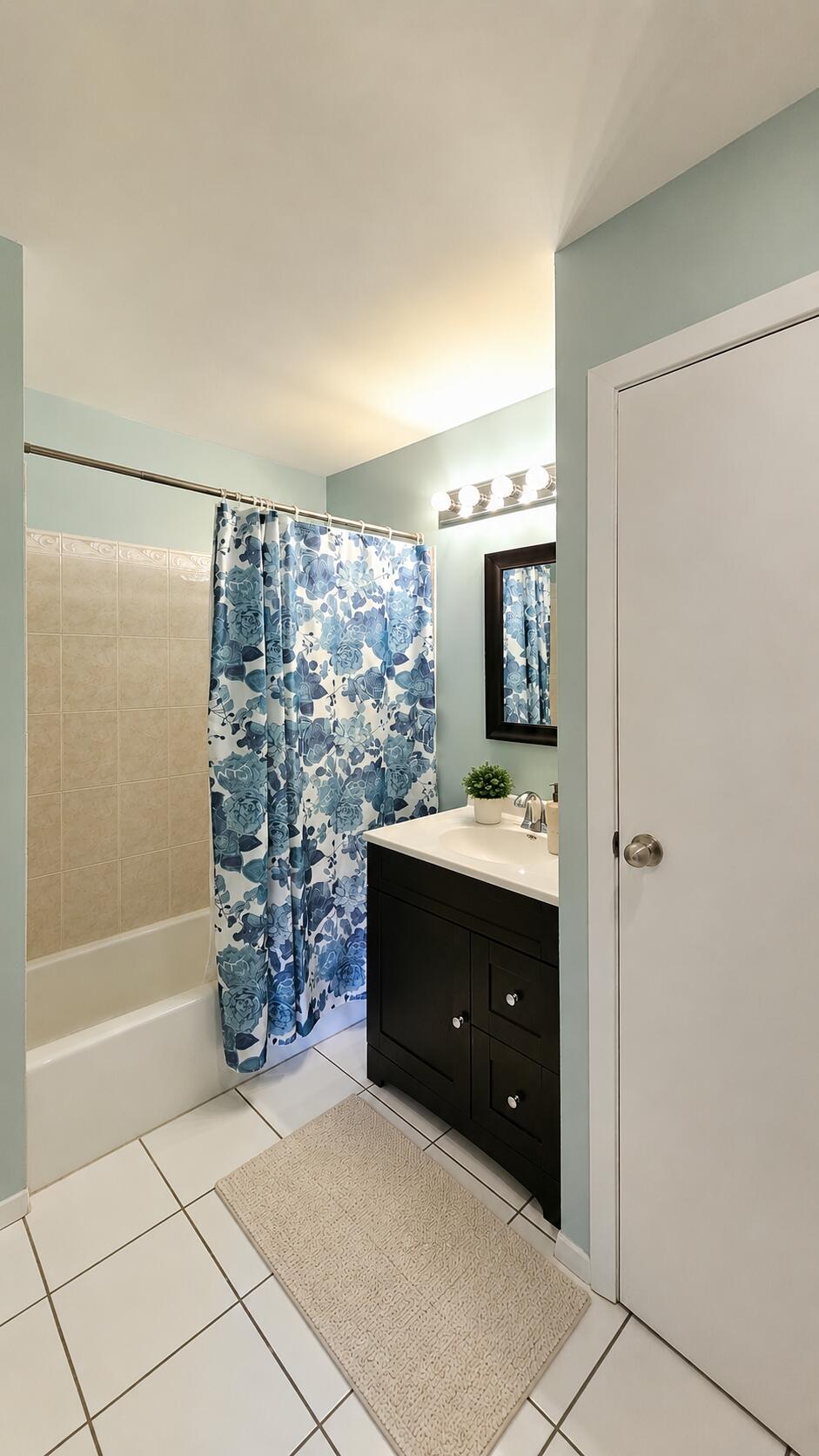 8327 Fairbanks Street, Crown Point, IN #4c, 46307; Image #26