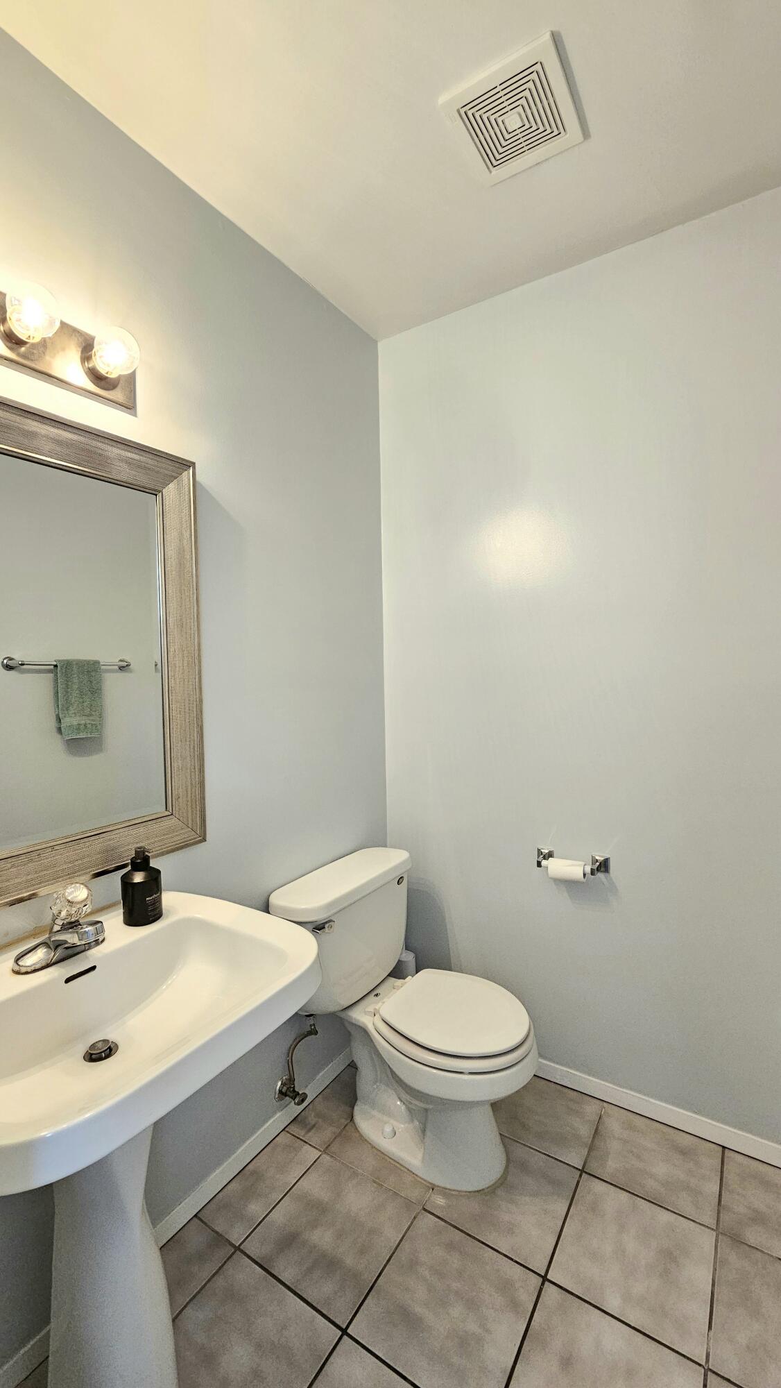 8327 Fairbanks Street, Crown Point, IN #4c, 46307; Image #27