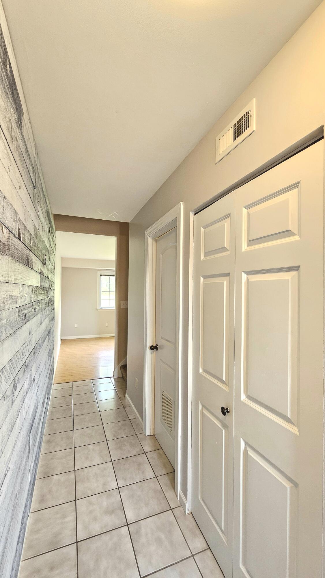 8327 Fairbanks Street, Crown Point, IN #4c, 46307; Image #29