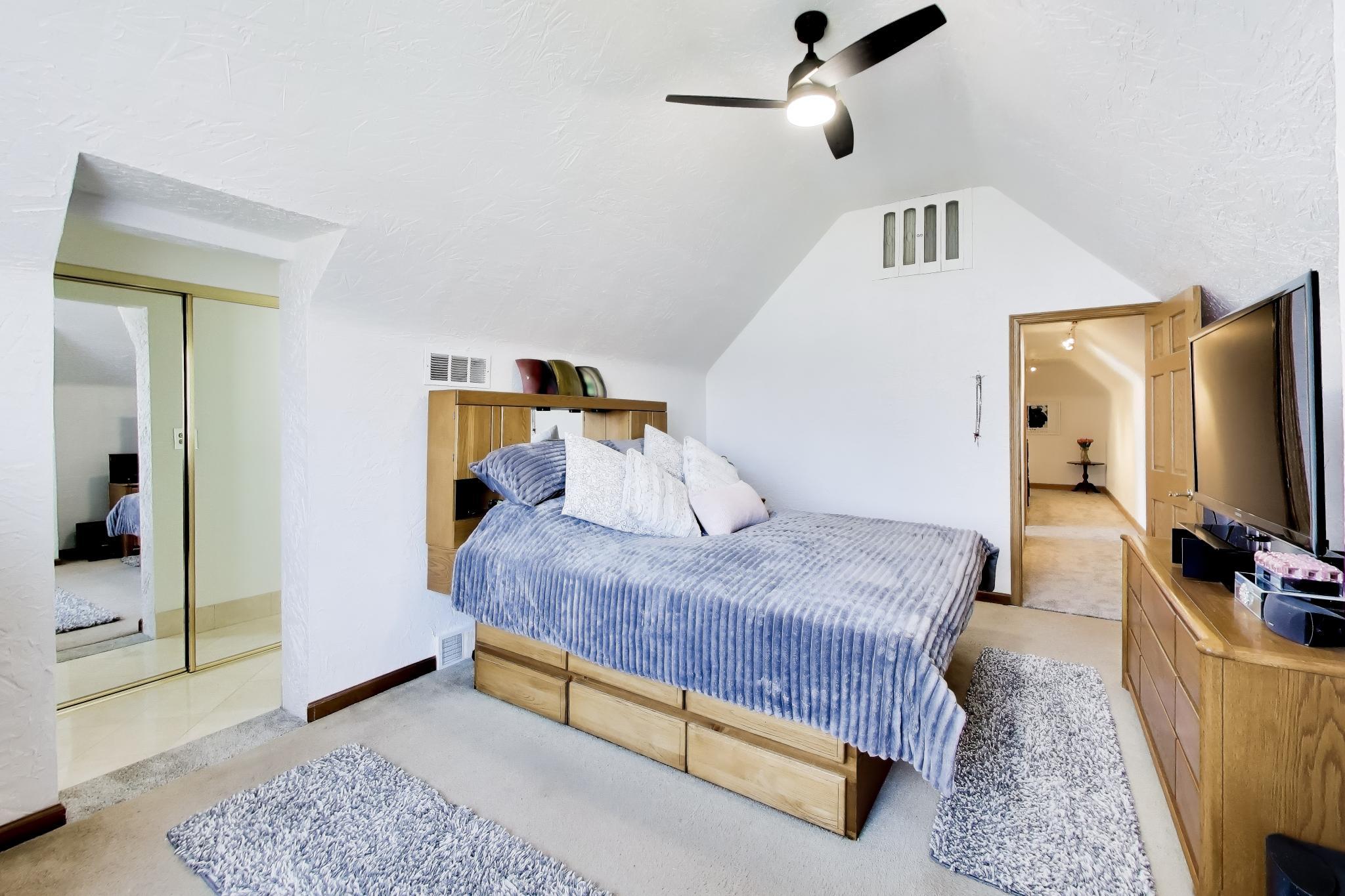 8039 Forest Avenue, Munster, IN 46321; Image #27