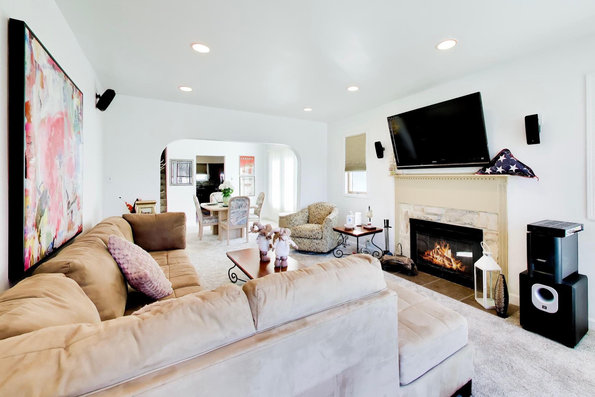 8039 Forest Avenue, Munster, IN 46321; Image #3