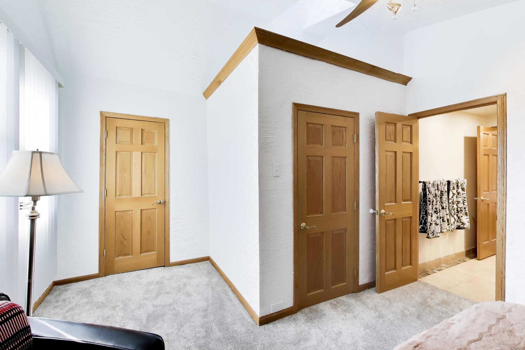 8039 Forest Avenue, Munster, IN 46321; Image #37