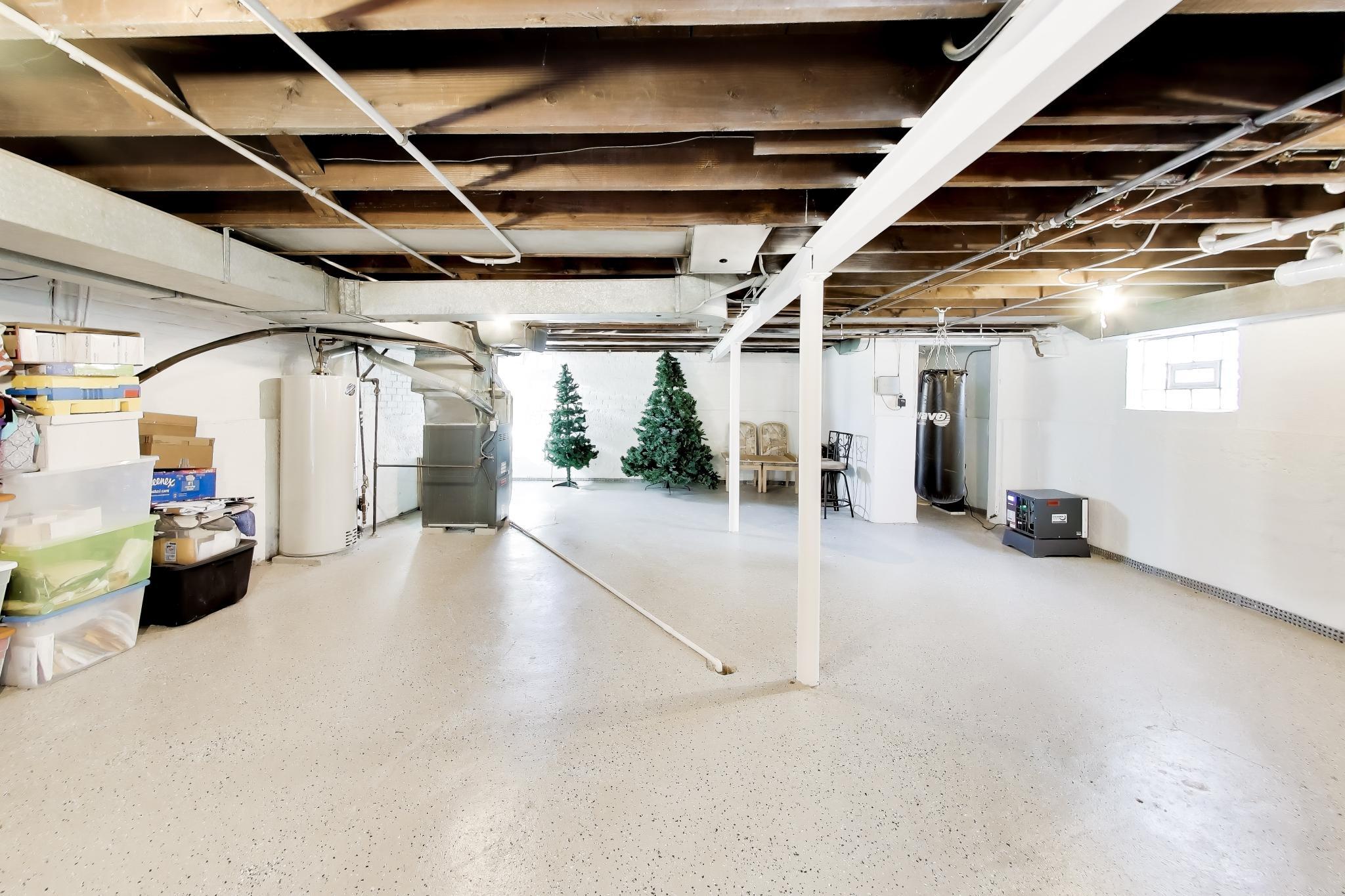 8039 Forest Avenue, Munster, IN 46321; Image #39