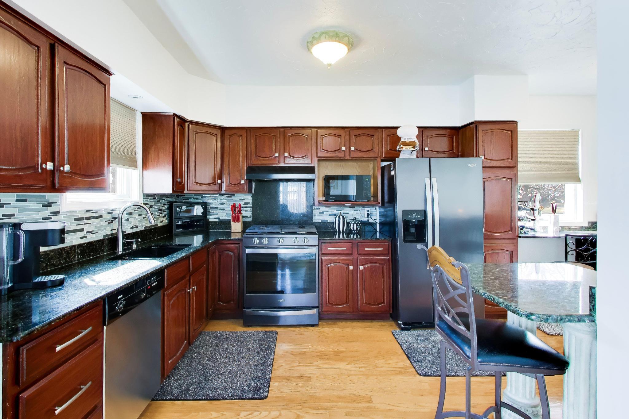 8039 Forest Avenue, Munster, IN 46321; Image #5
