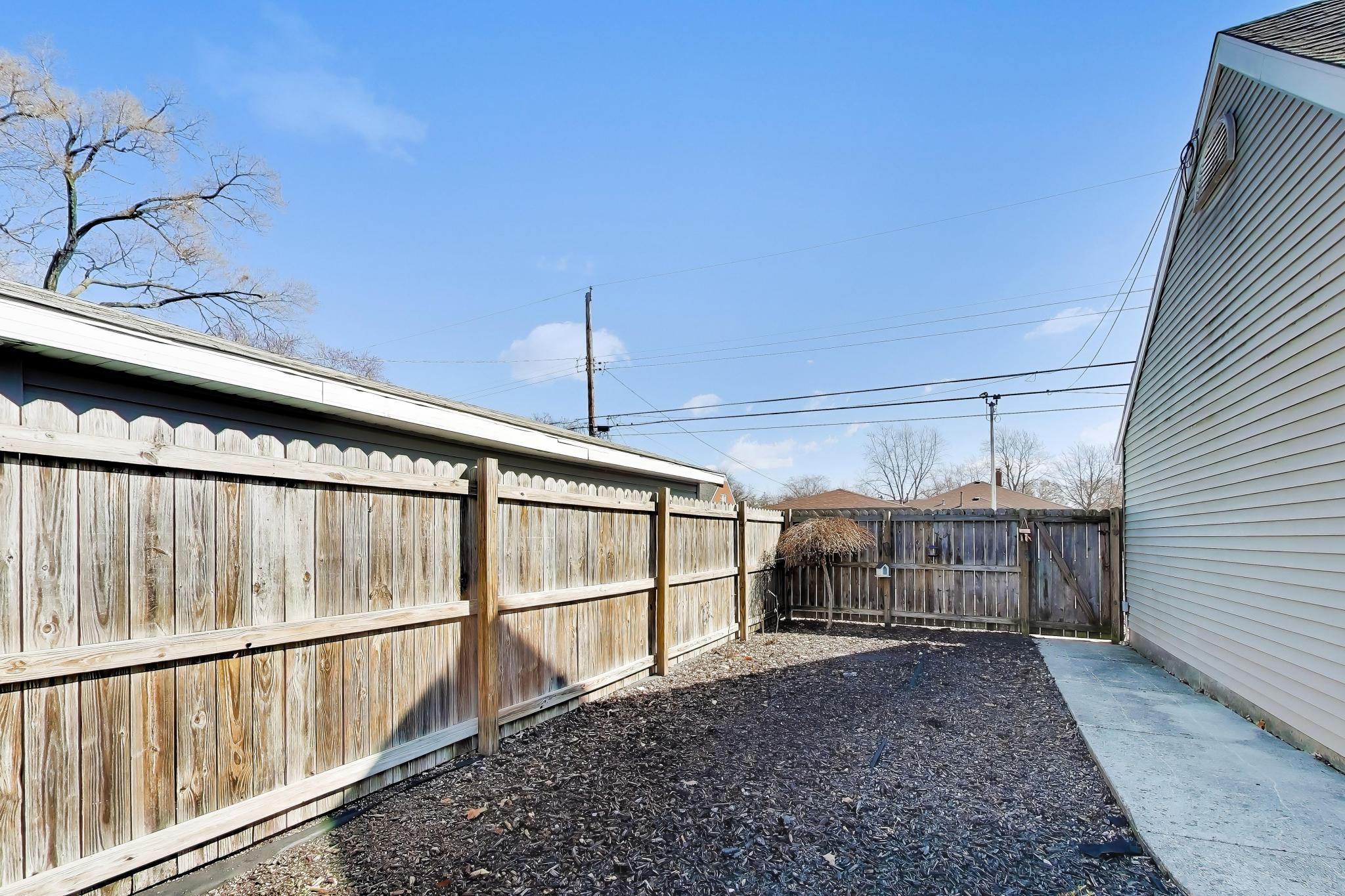 8039 Forest Avenue, Munster, IN 46321; Image #52