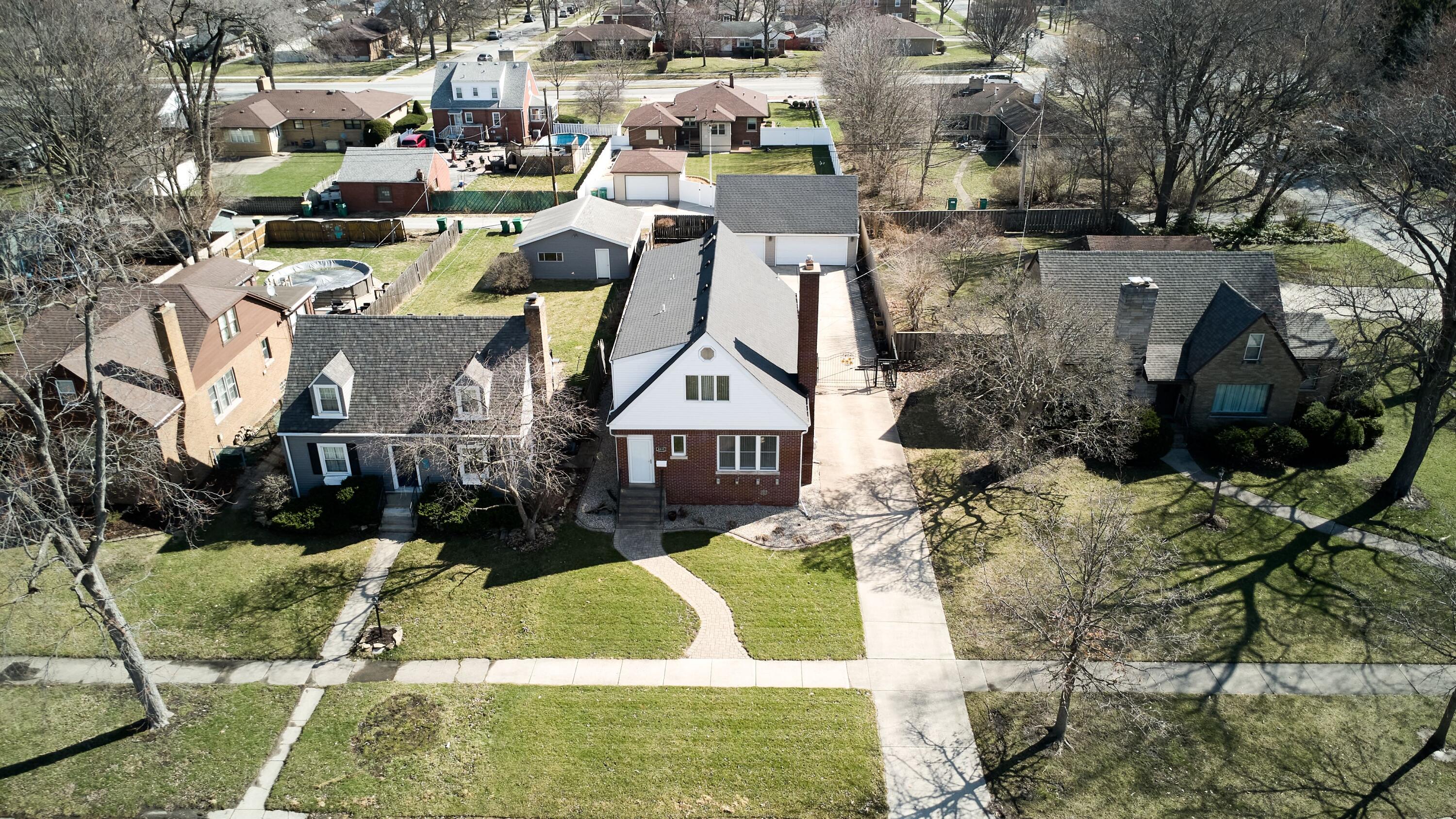 8039 Forest Avenue, Munster, IN 46321; Image #57