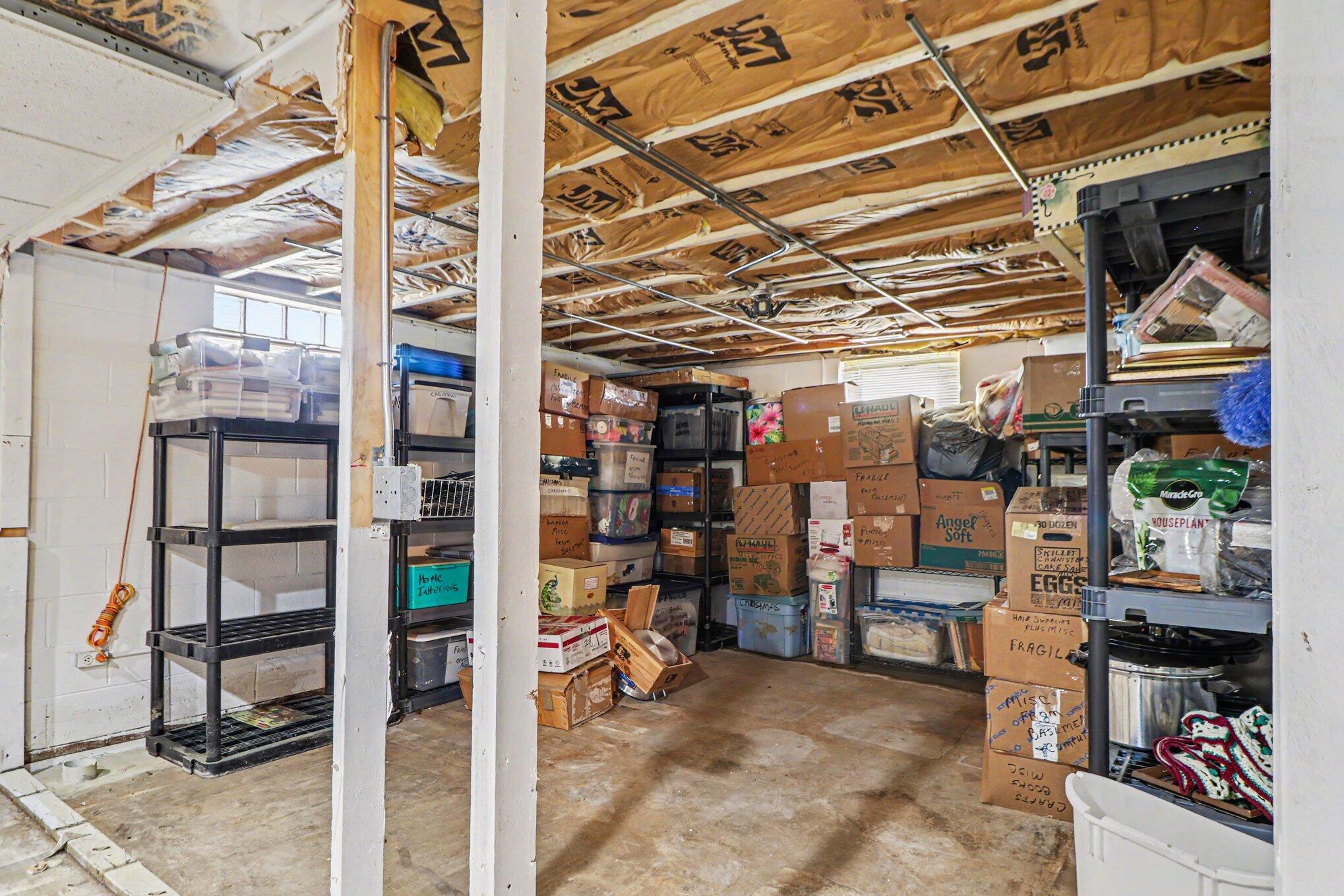 305 W 35th Avenue, Griffith, IN 46319; Image #19